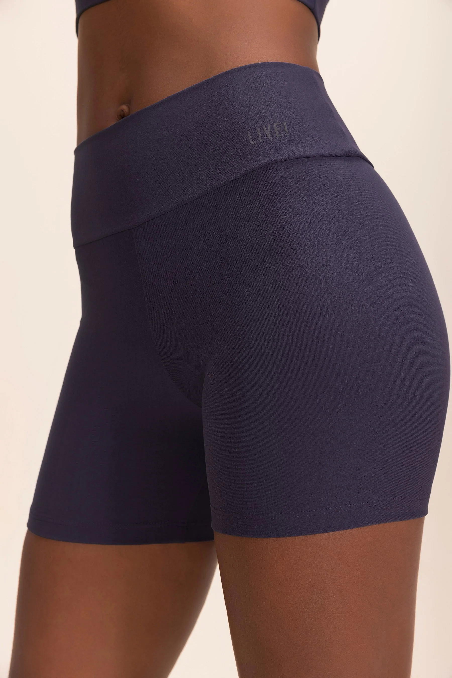 Active Shorts - Image 9