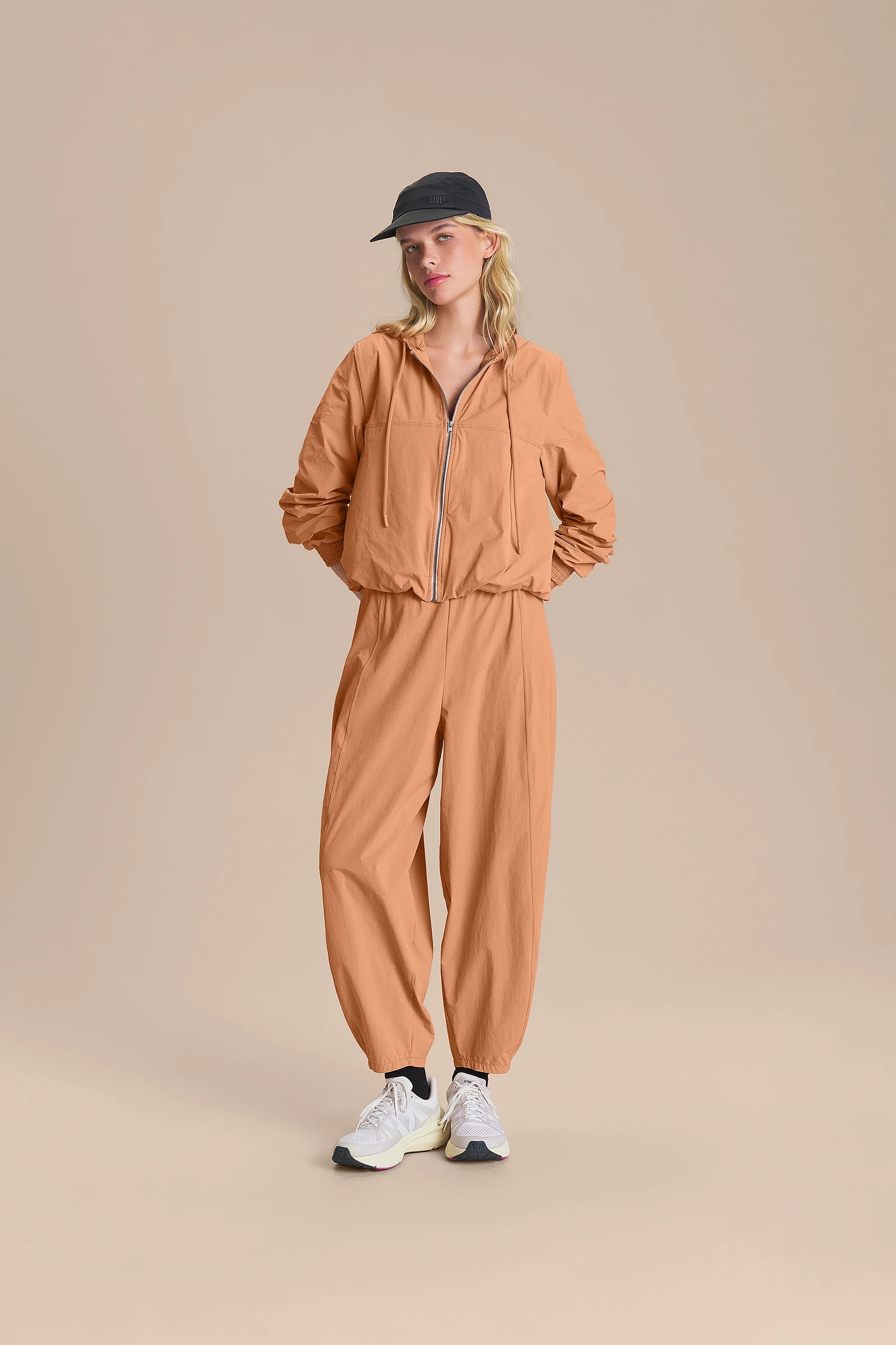 Air Vast Balloon Pants