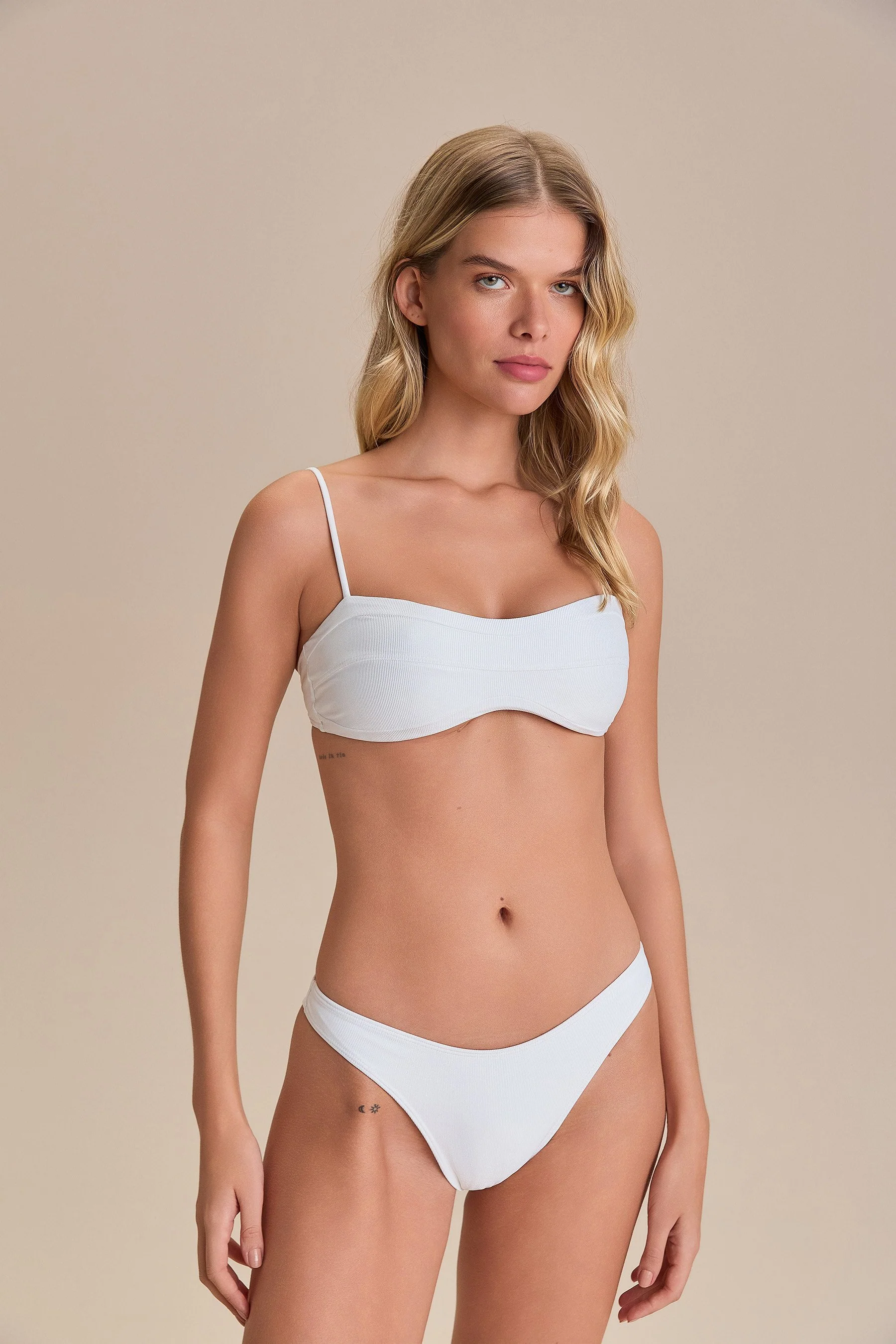 AllureĀ® Adaptiv Bandeau Bikini Top - Image 4
