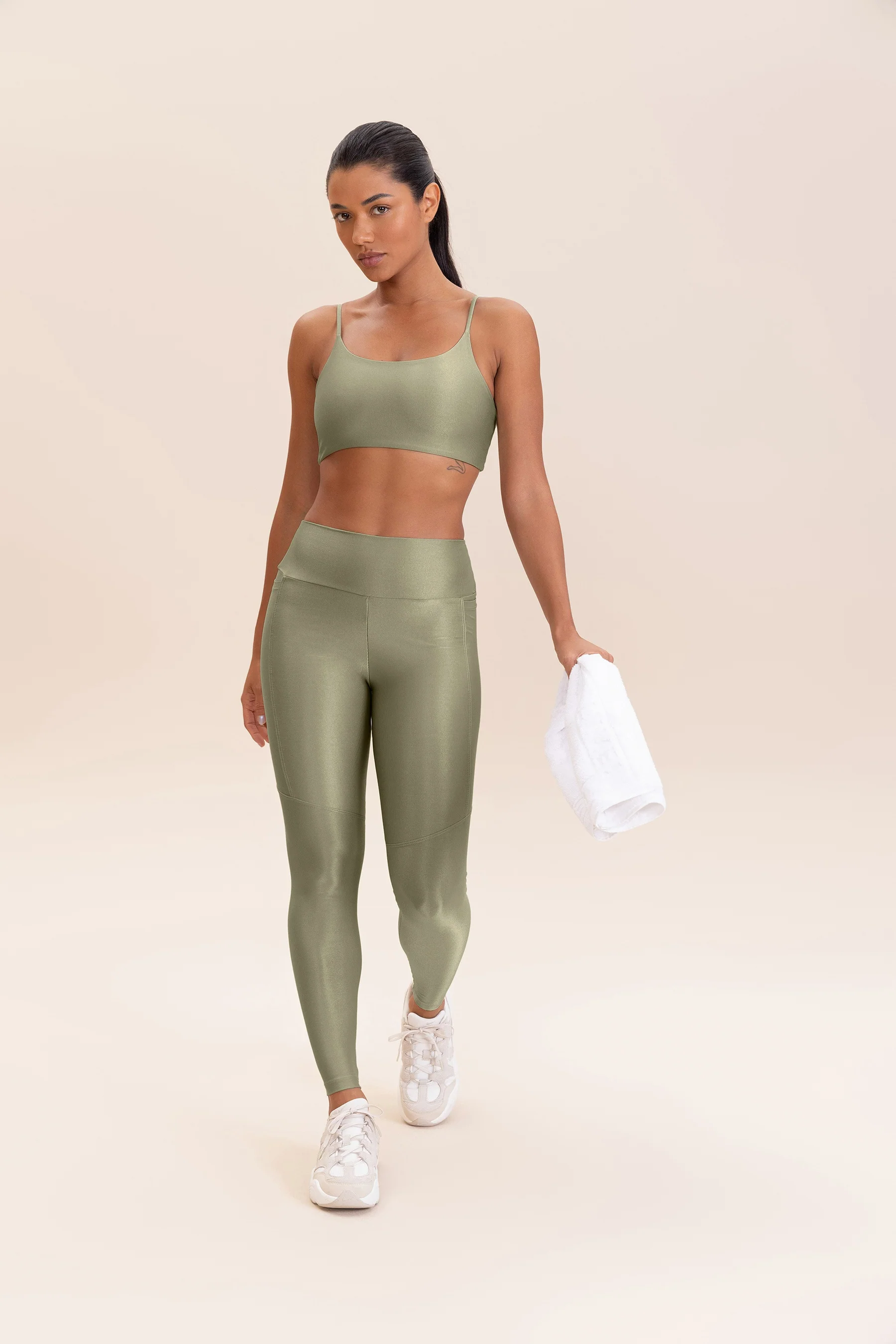 Allure® Adaptiv Curve Bra - Image 16