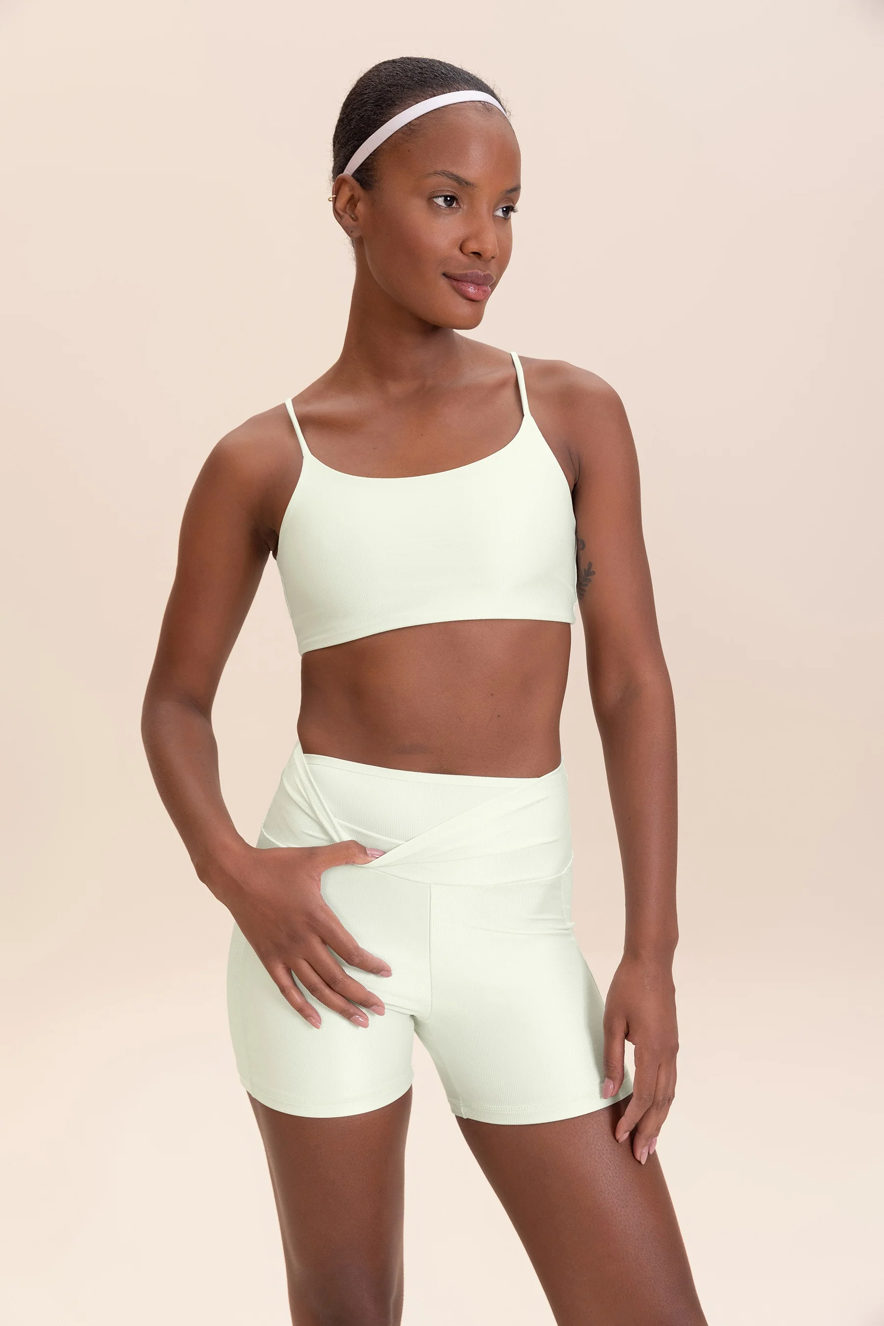 Allure® Adaptiv Curve Bra - Image 26
