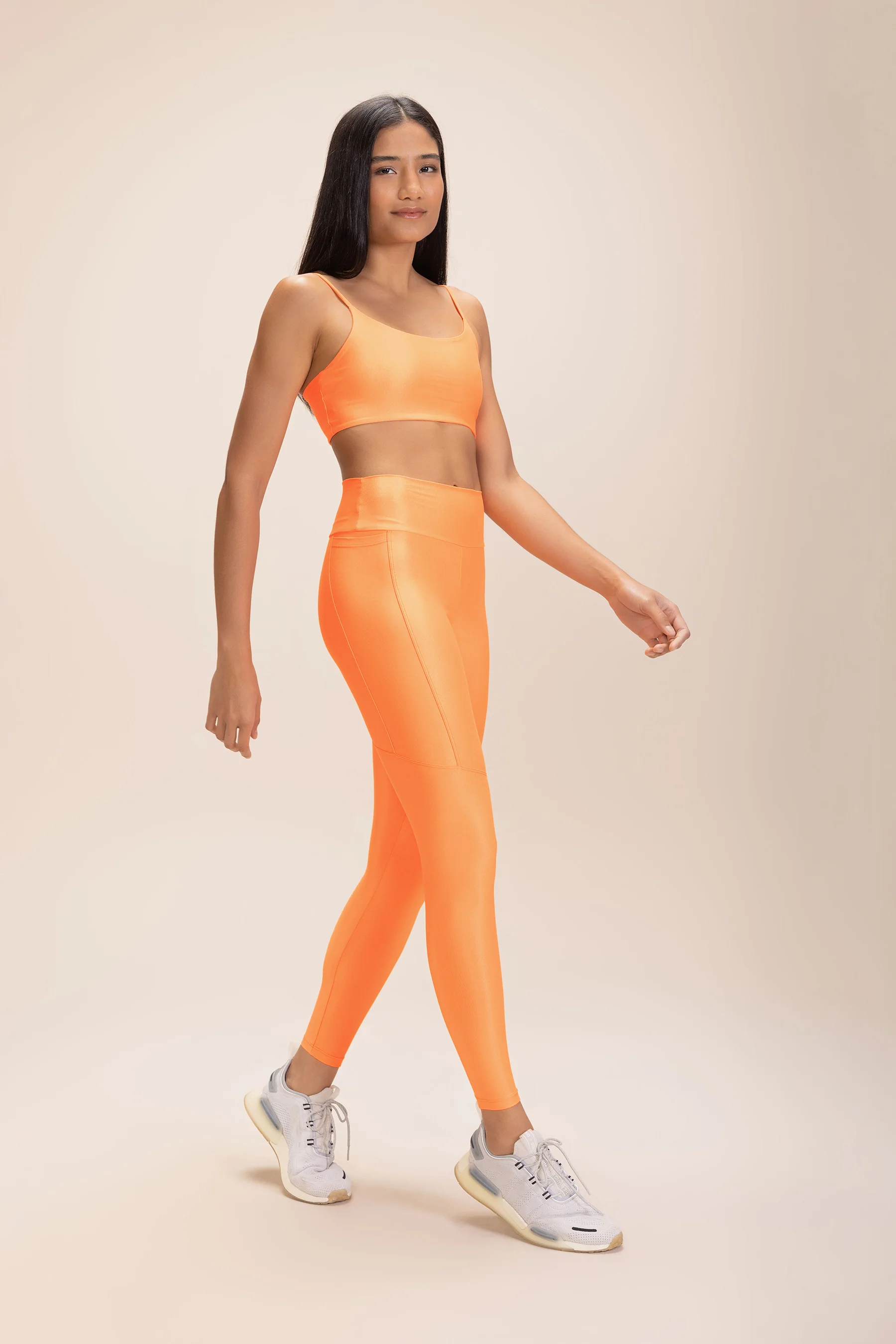 Allure® Adaptiv Curve Bra - Image 78