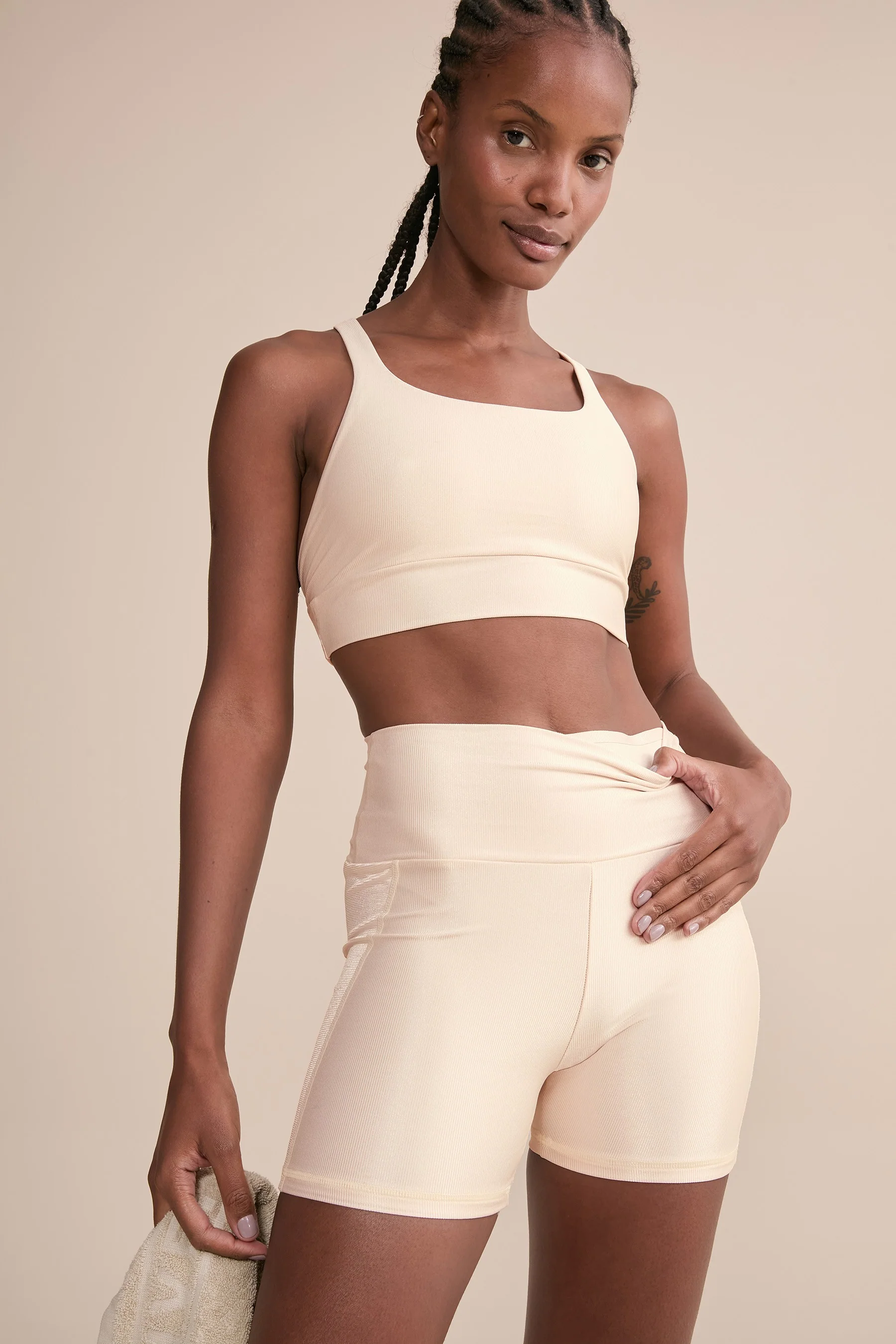 Allure® Adaptiv Fit Shorts - Image 8