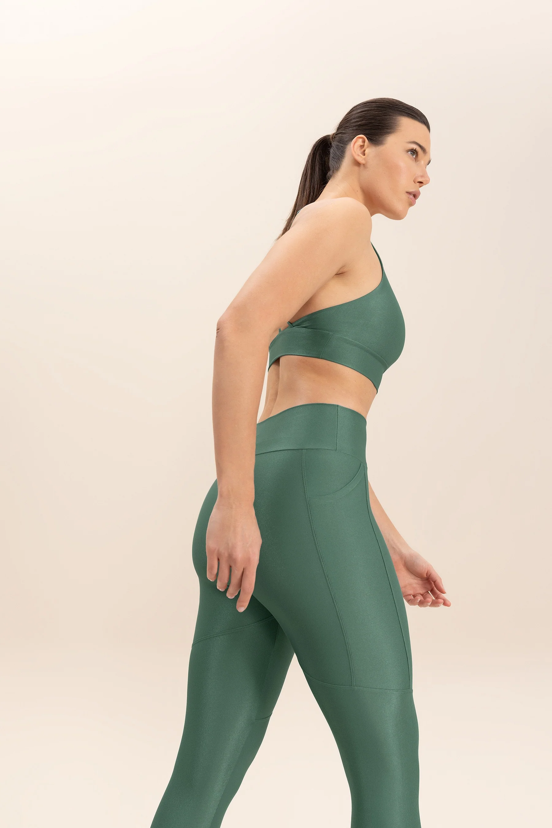 Allure® Adaptiv Leggings - Image 14