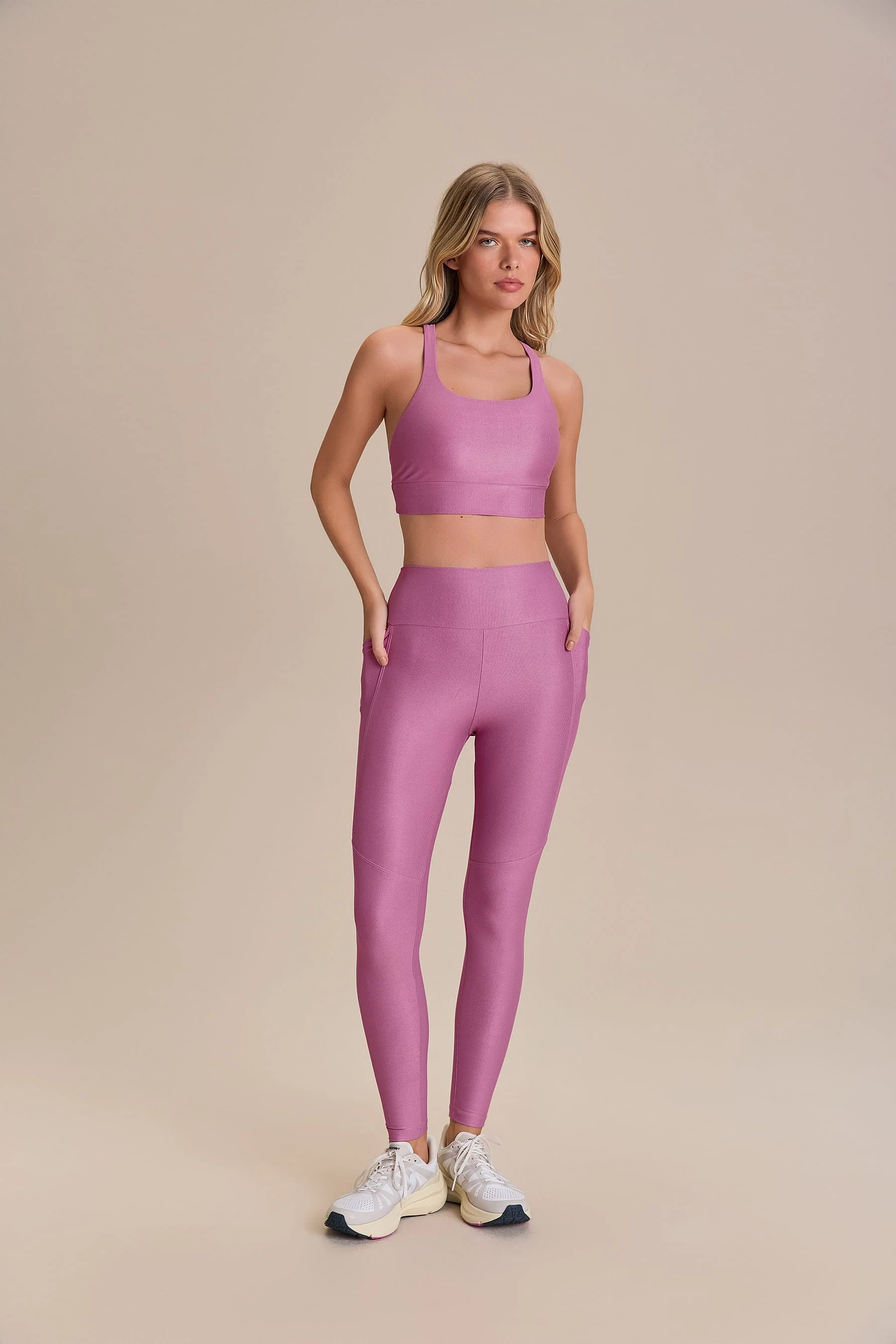 Allure® Adaptiv Leggings - Image 4