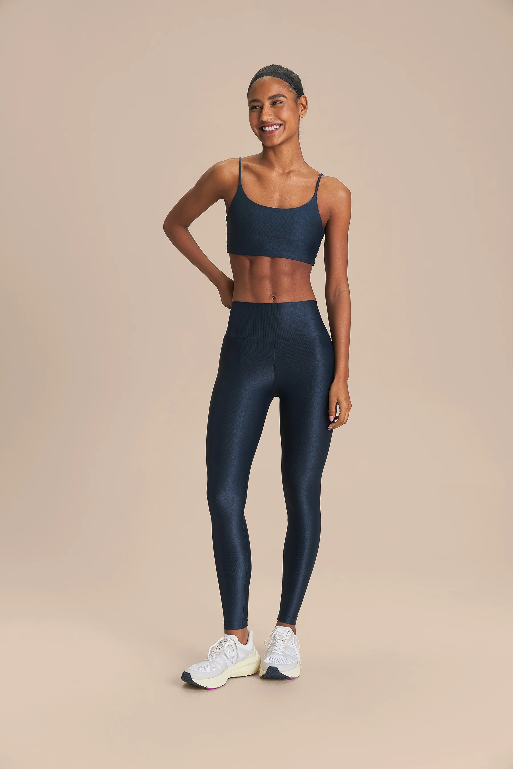 Allure® Adaptiv Long Leggings - Image 15