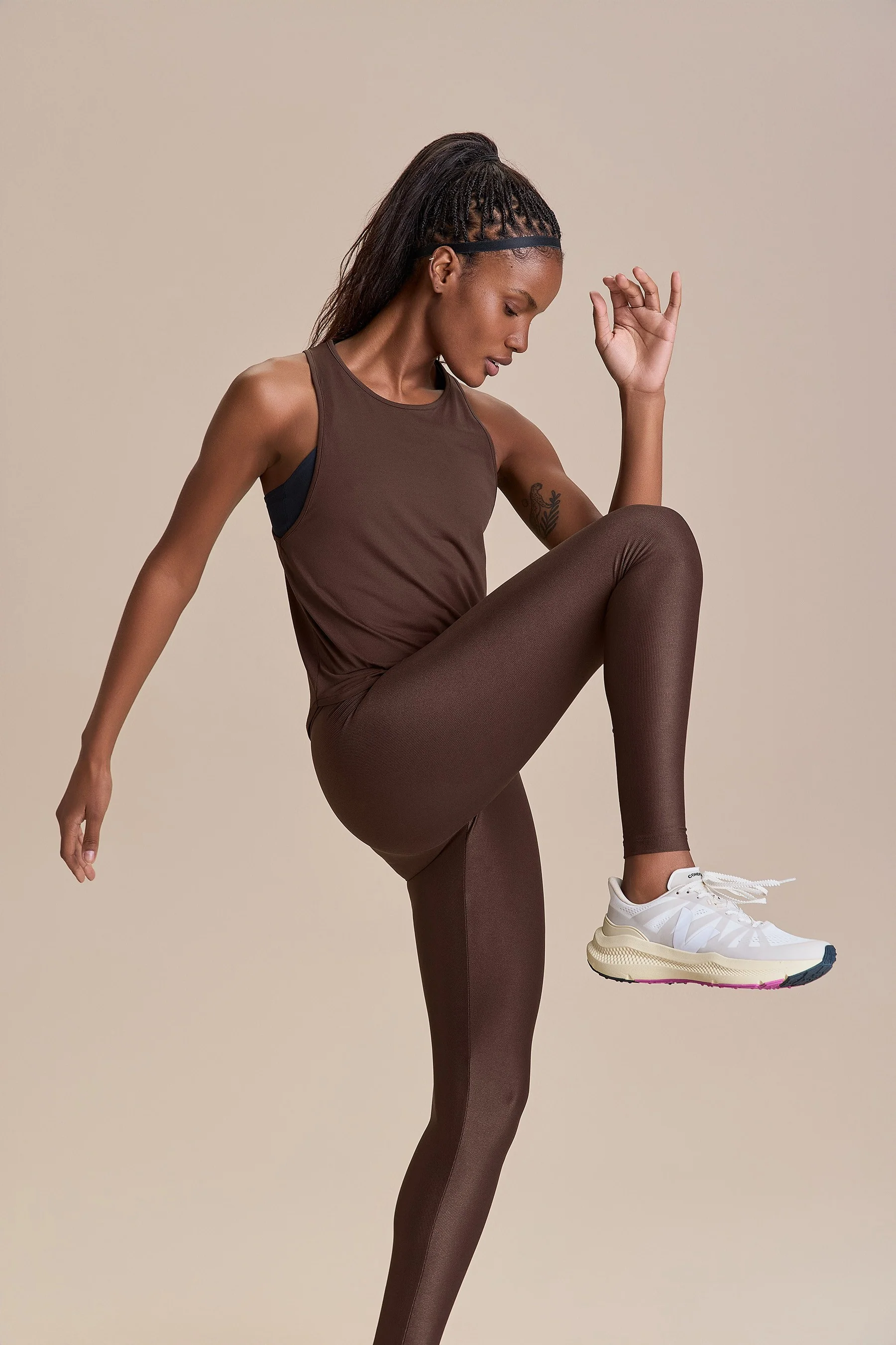 Allure® Adaptiv Long Leggings - Image 9