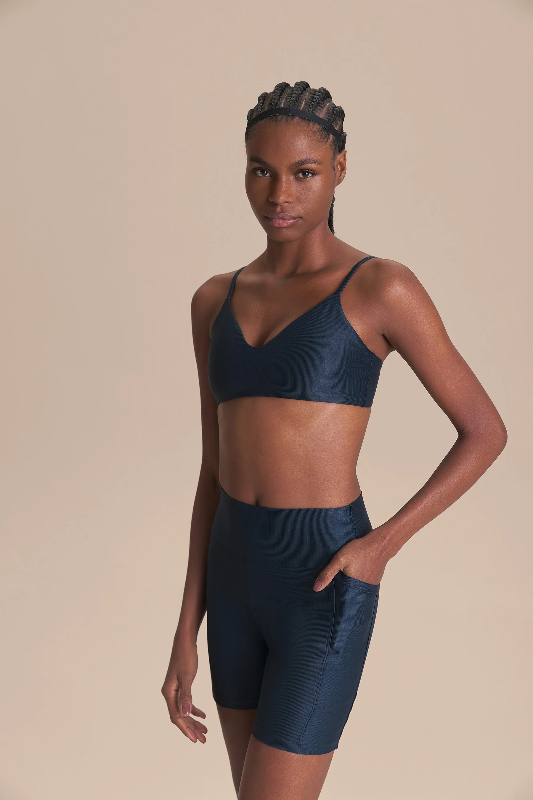Allure® Adaptiv Slim Bra - Image 5