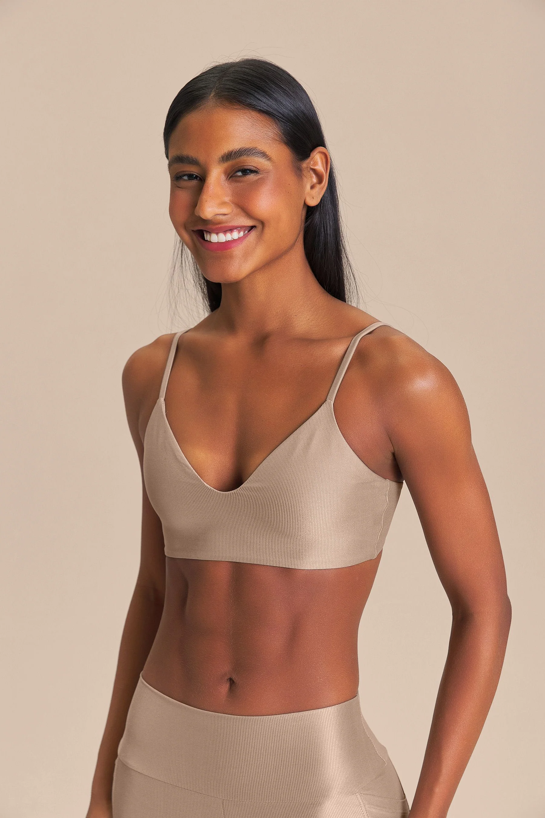 Allure® Adaptiv Slim Bra - Image 7