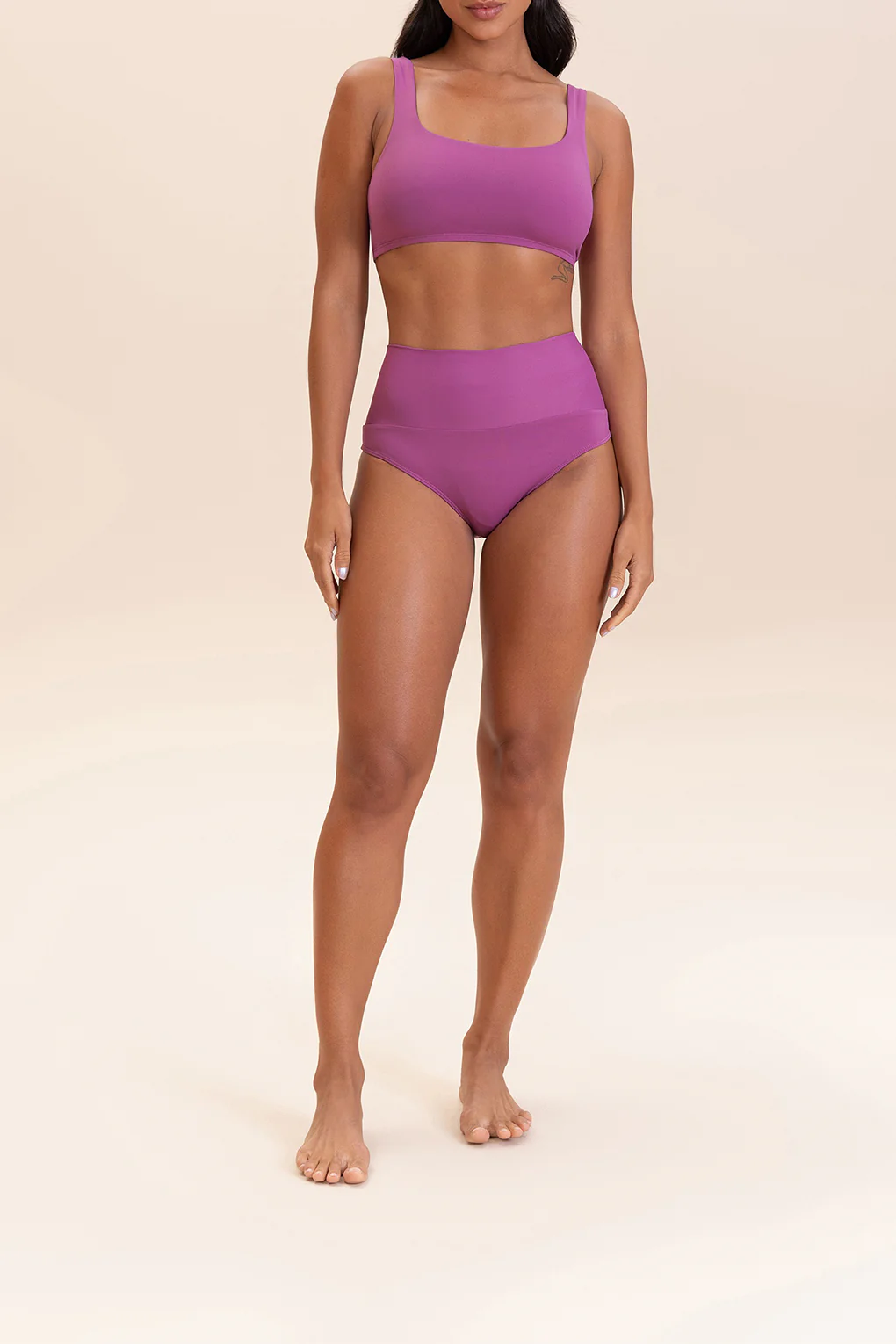 BT Essential SenseĀ® Sports Bra - Image 2