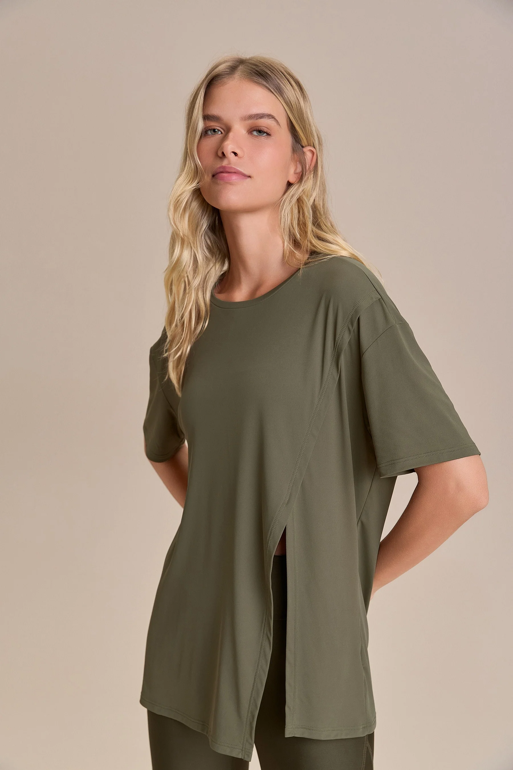 Co² Link Split T-Shirt