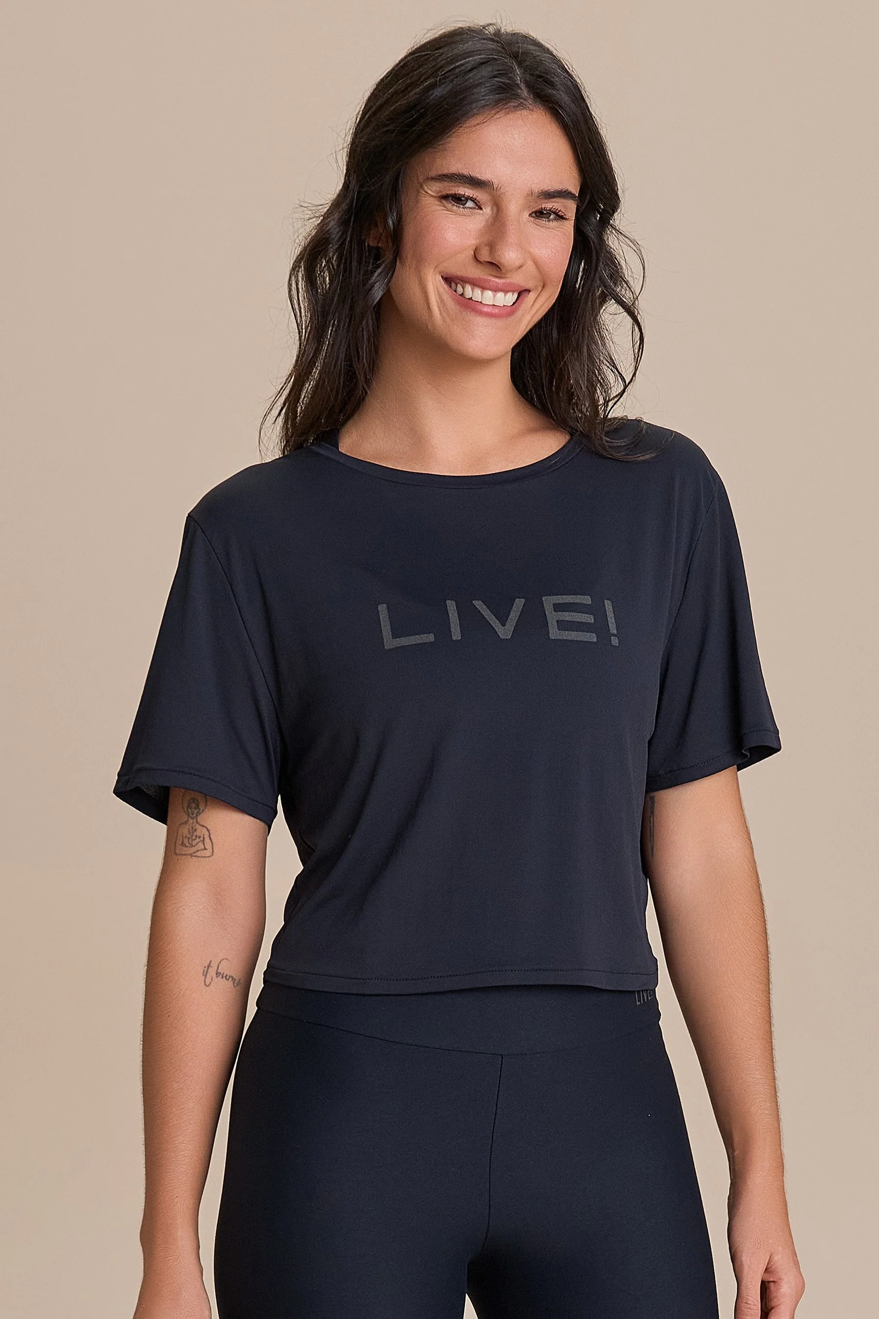 LIVE! Comfort Cropped T-Shirt - Image 18