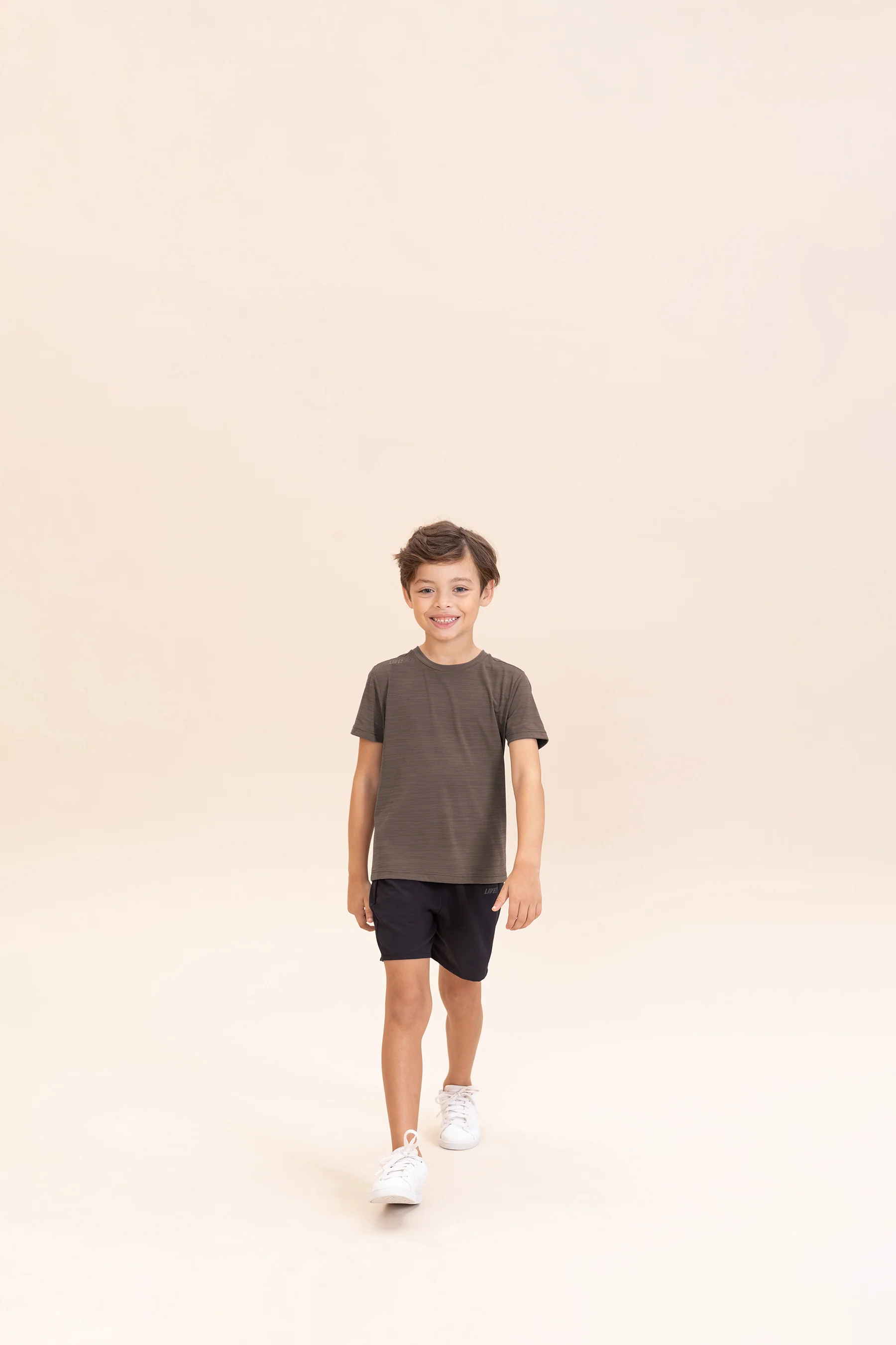 Comfy LIVE! Skin Kids T-shirt - Image 4