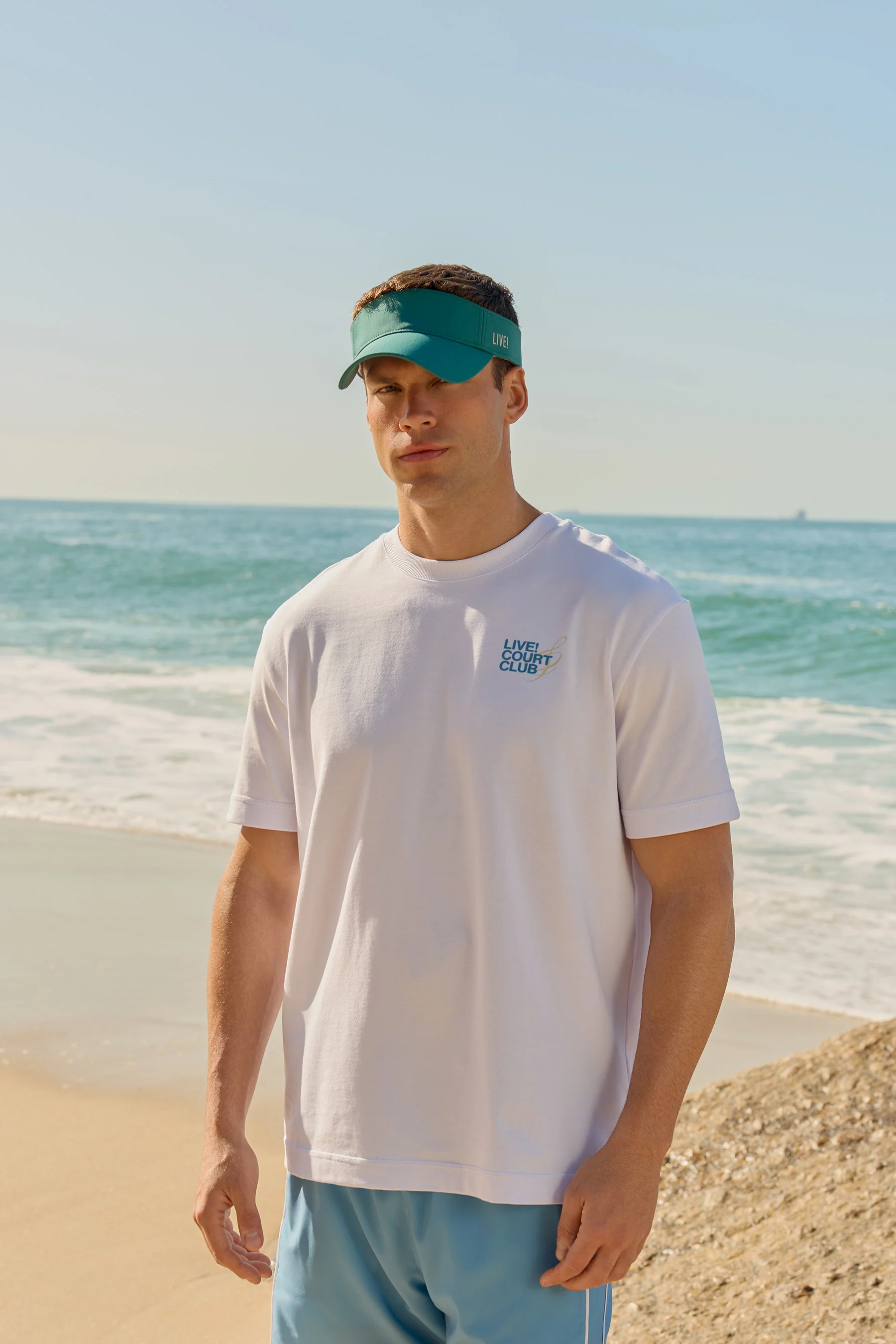 Court & Club Men's T-Shirt