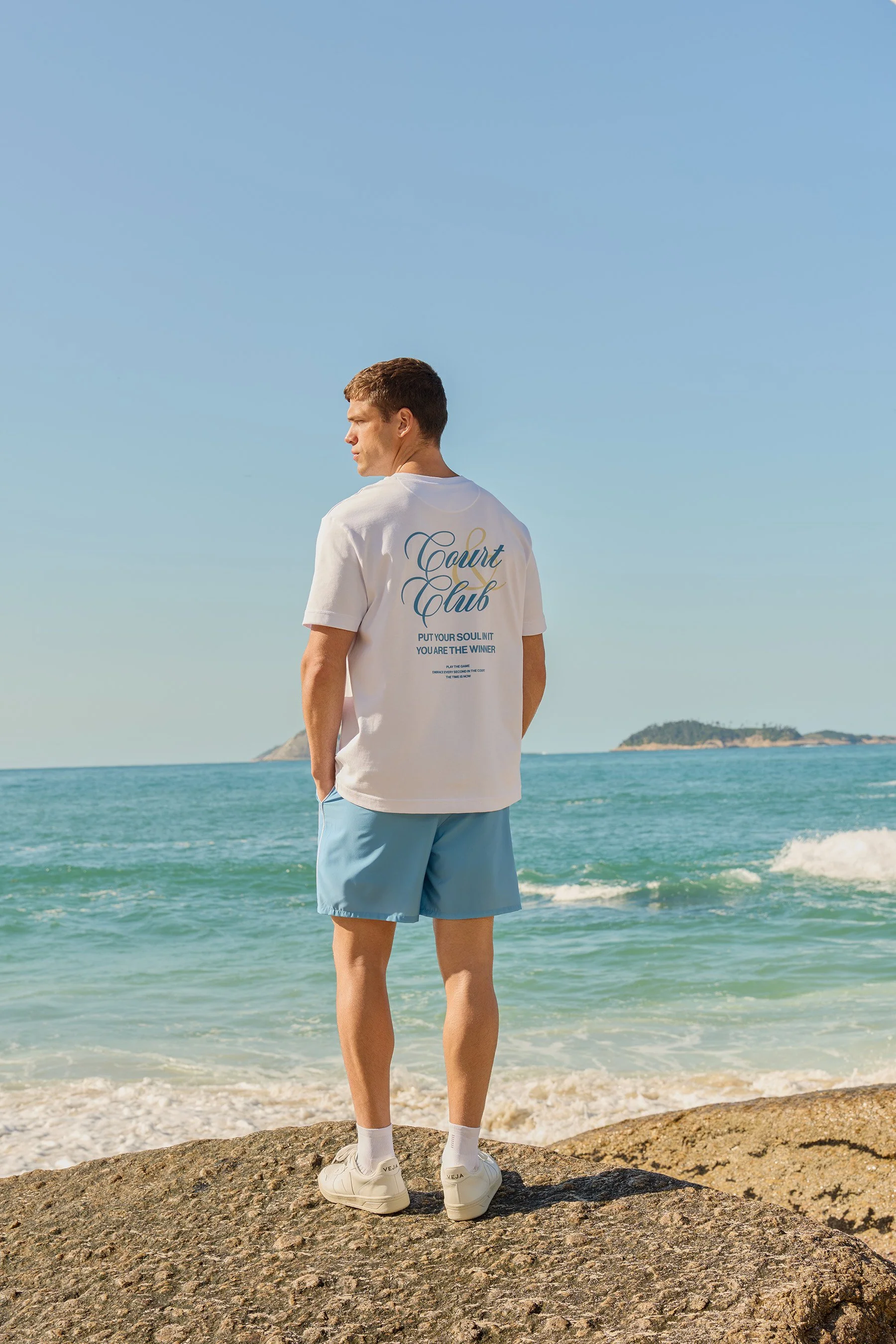 Court & Club Men's T-Shirt - Image 2