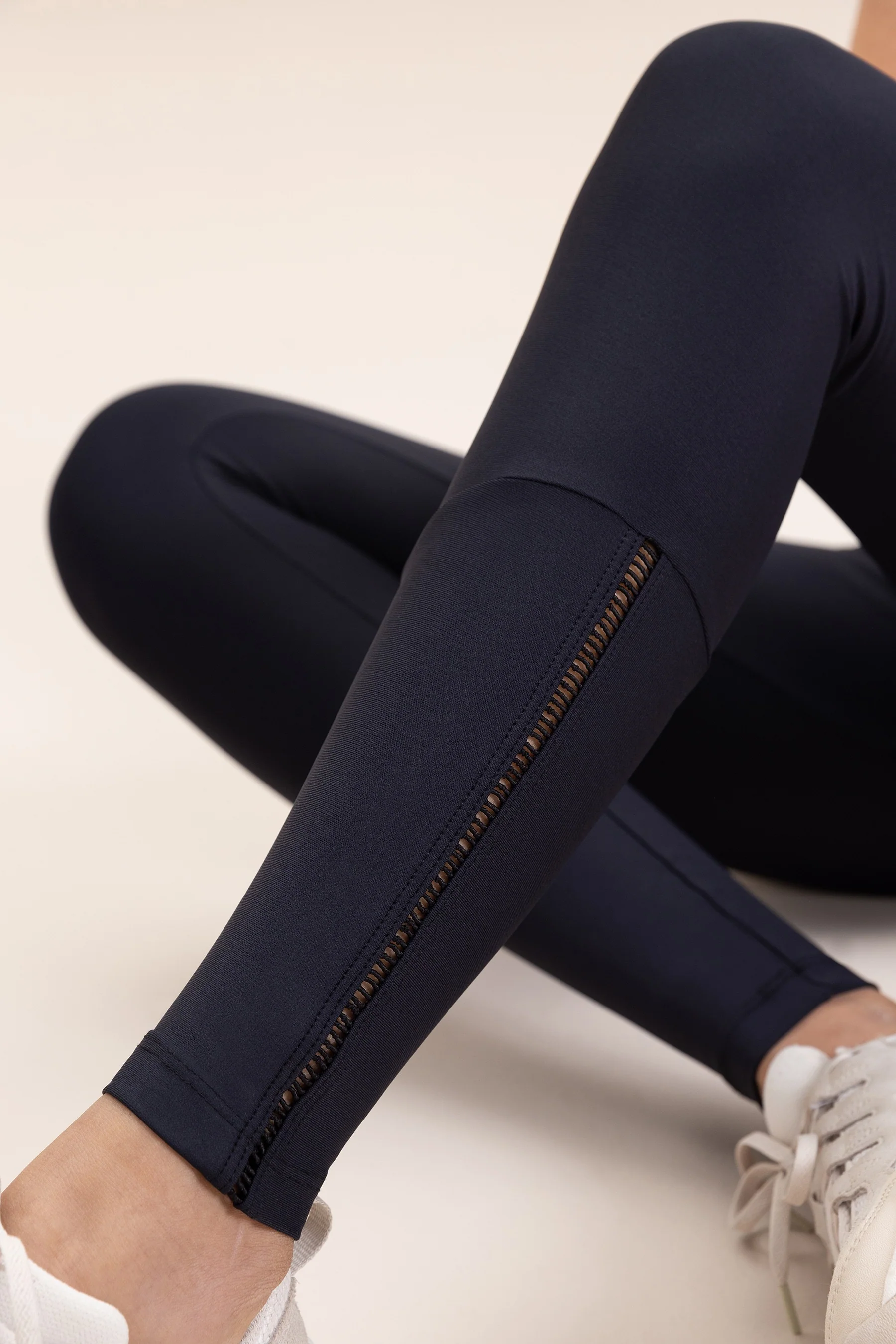 Fresh Leggings - Image 2