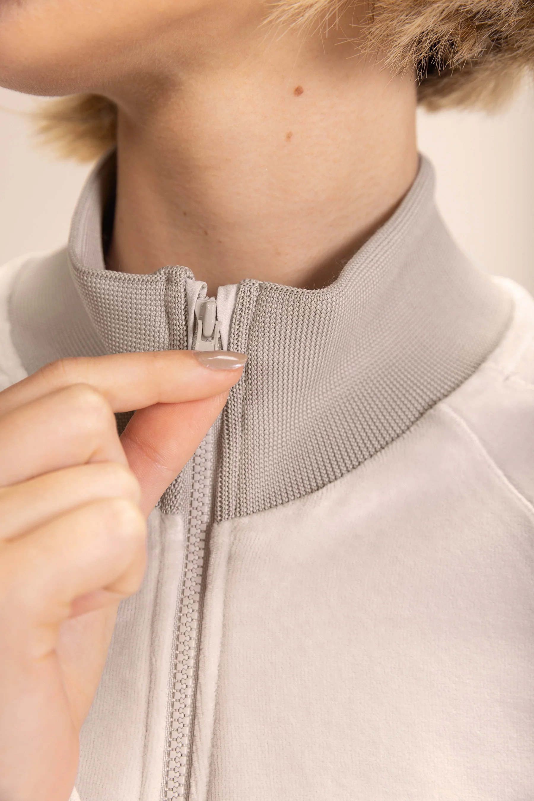 Frosty Jacket - Image 2