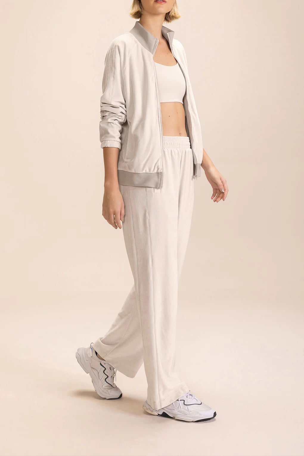 Frosty Jacket - Image 5