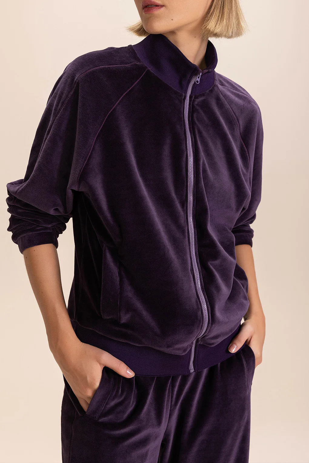 Frosty Jacket - Image 6