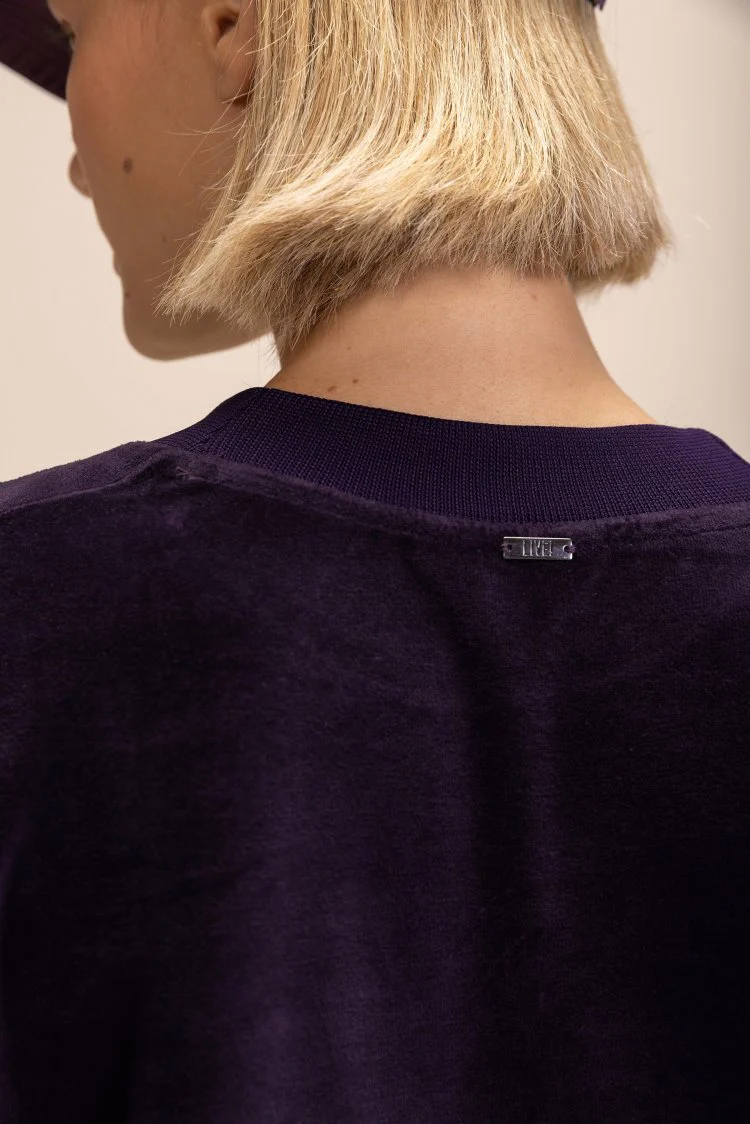 Frosty Sweatshirt - Image 2