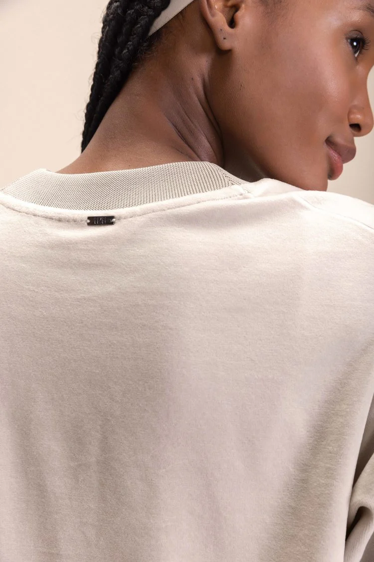 Frosty Sweatshirt - Image 20