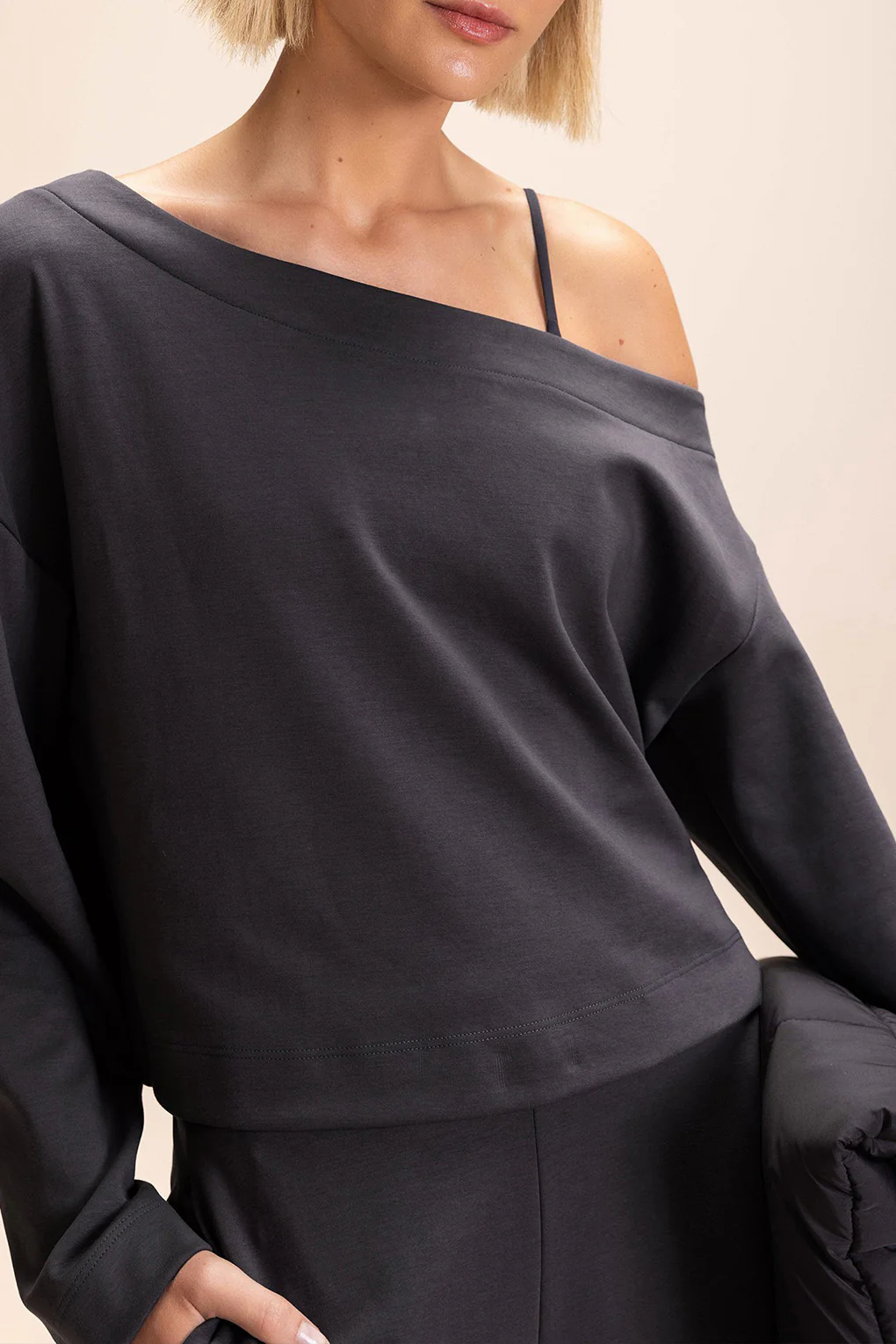Galax Knit Asymmetrical Sweatshirt