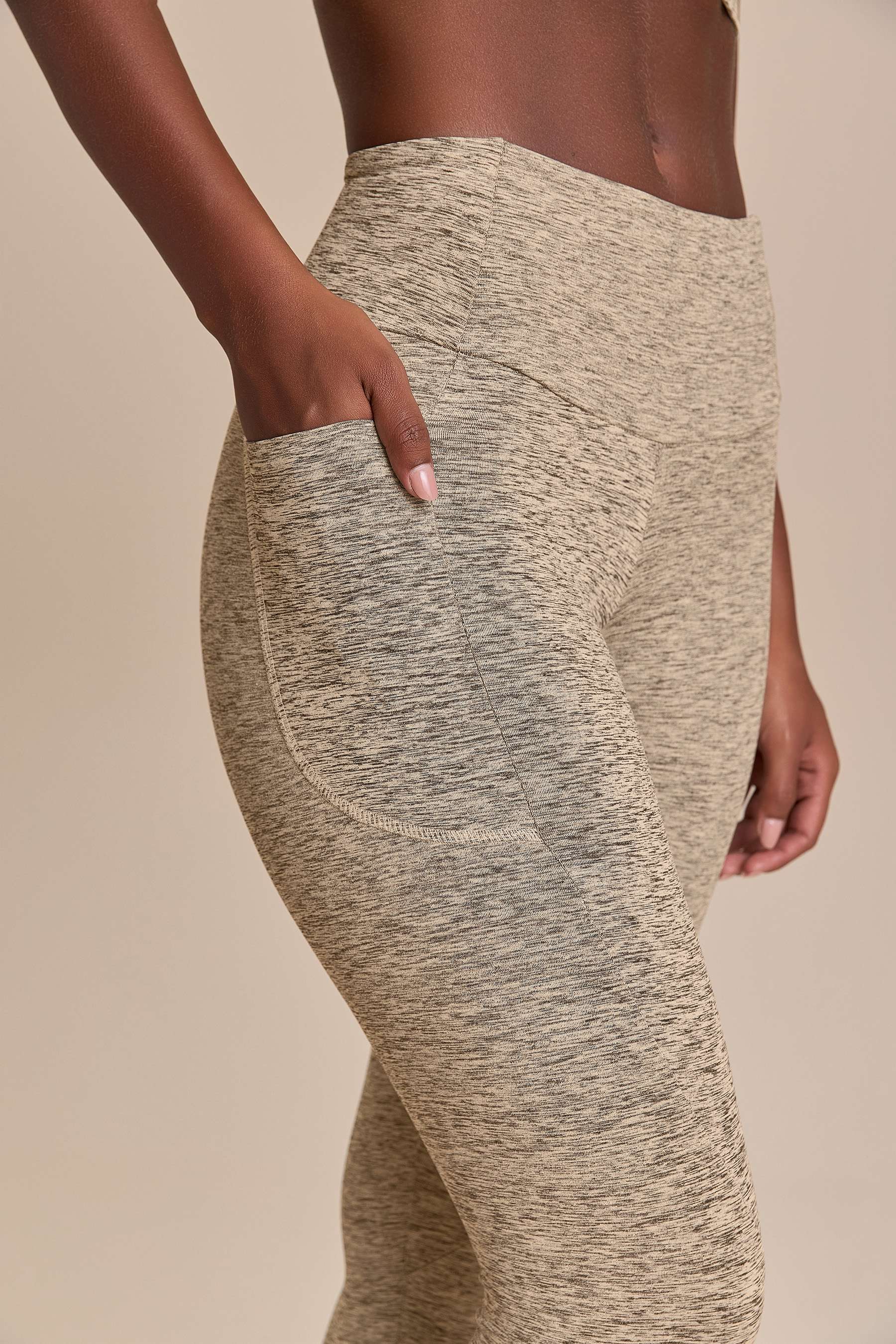 Groove Pocket Leggings - Image 2