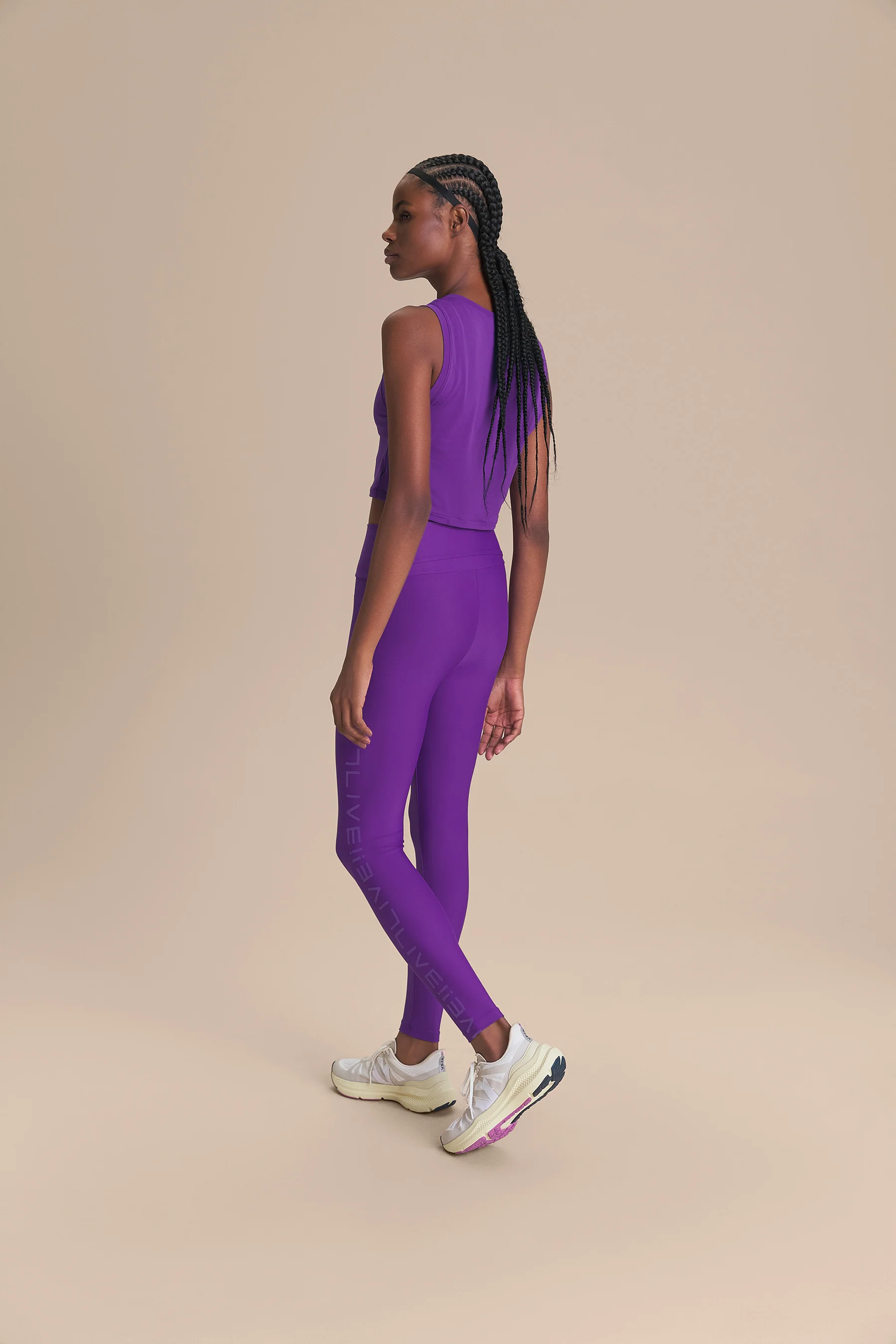 Icon Neo Long Leggings - Image 43