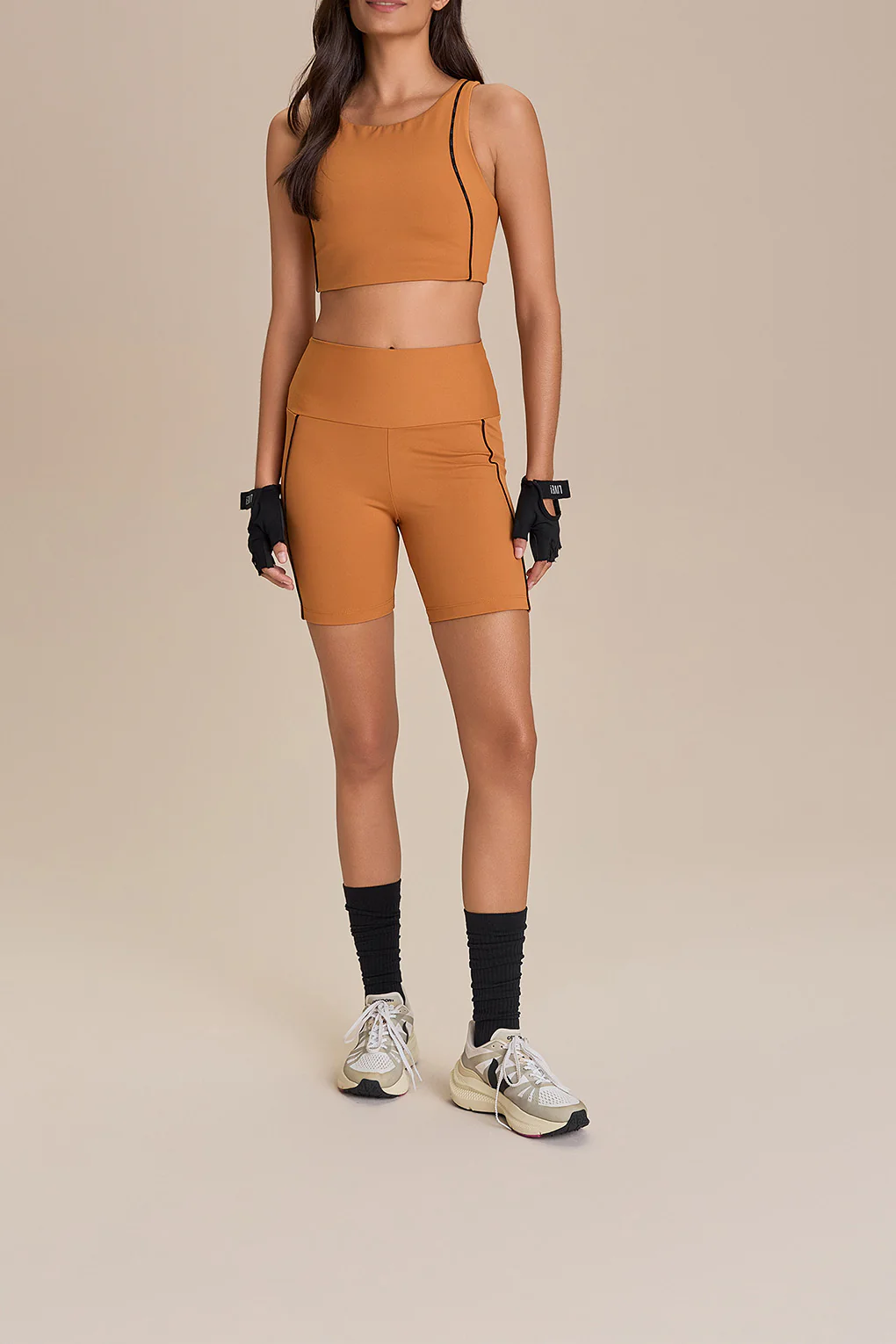 LIVE! Biofit Piping Shorts