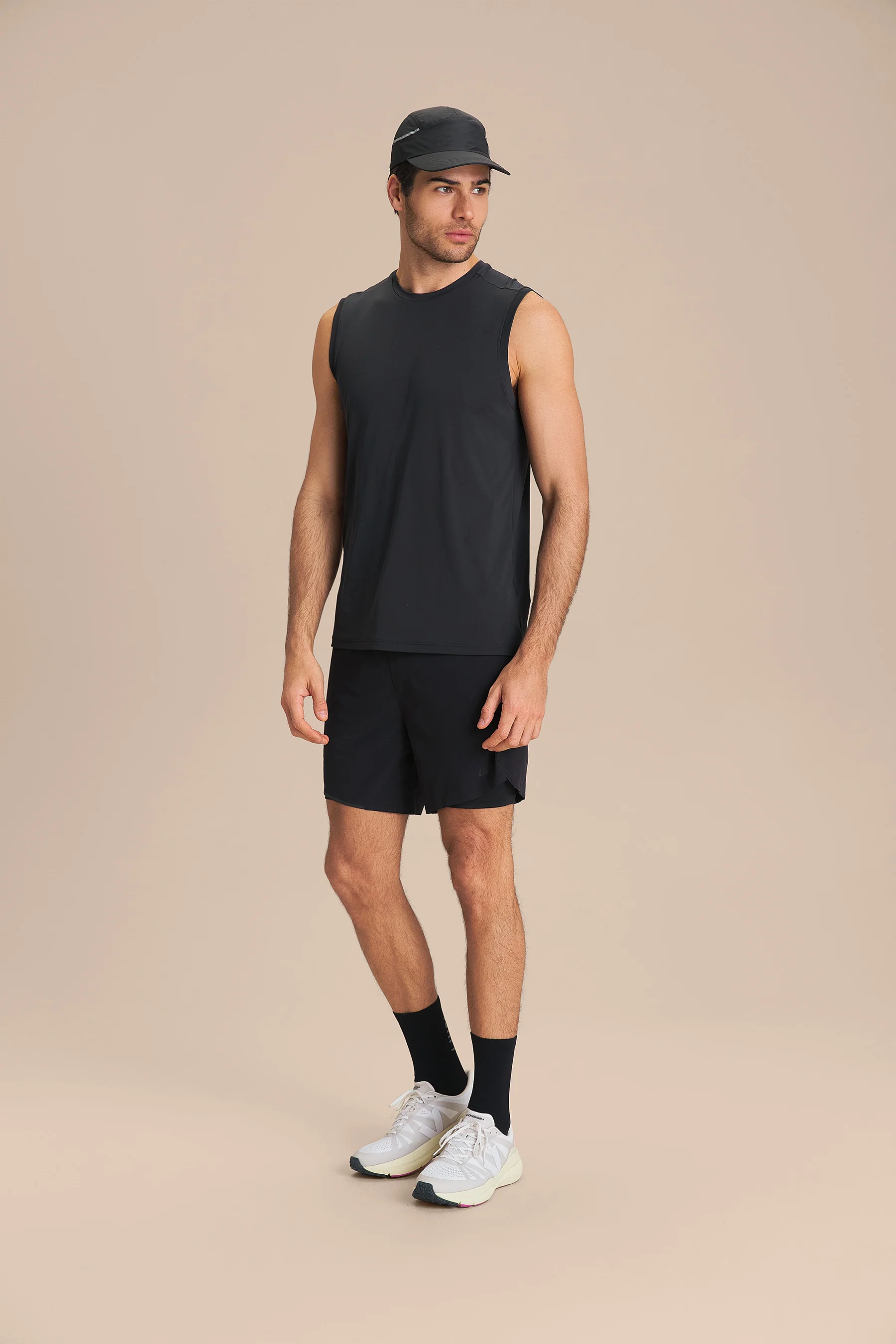 Men’s Run Move Short 6" - Image 4