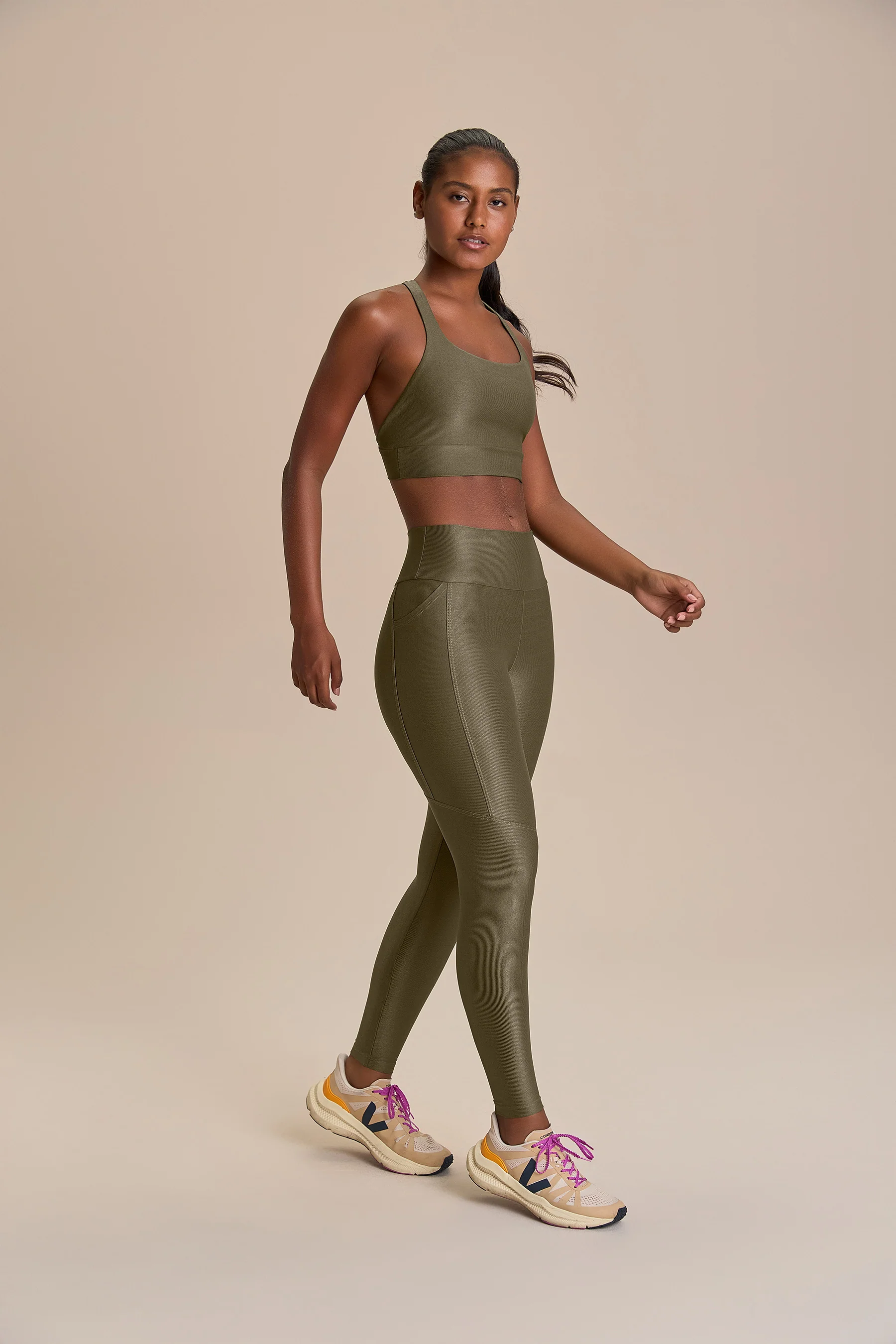 Neo Allure® Adaptiv Bra - Image 82