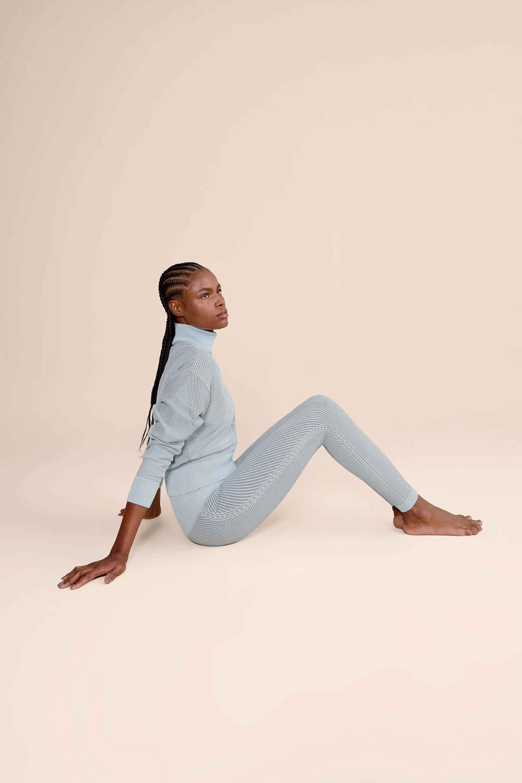 Seamless Diagonal Knit Legging - Image 8