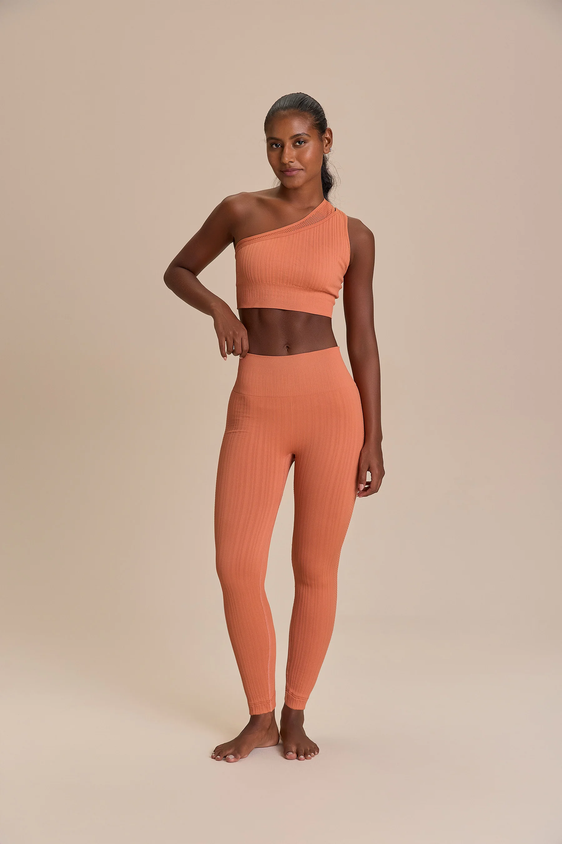 Seamless Pulse One-Shoulder Bra - Image 2