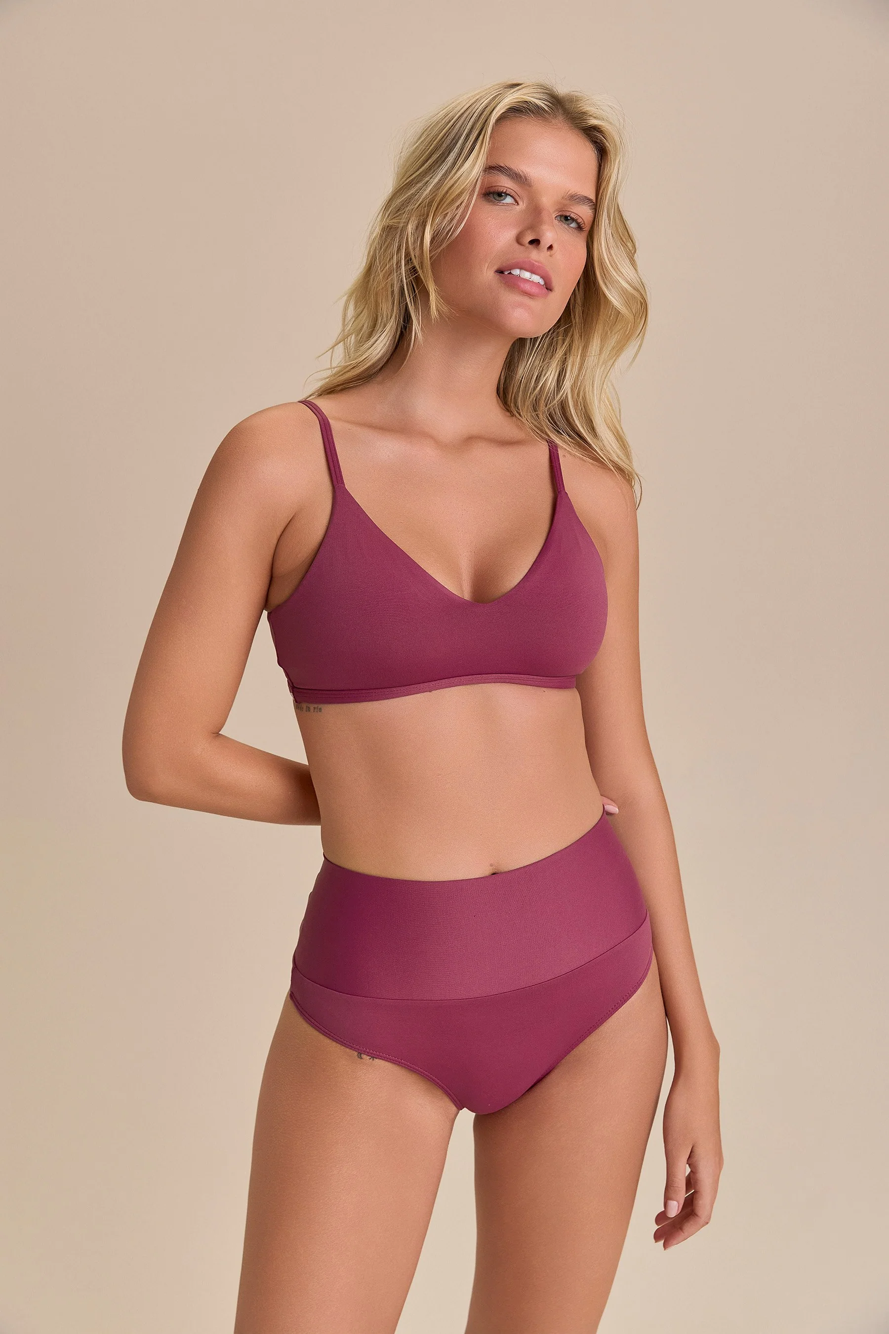 Sense® Slim BT Bra - Image 7
