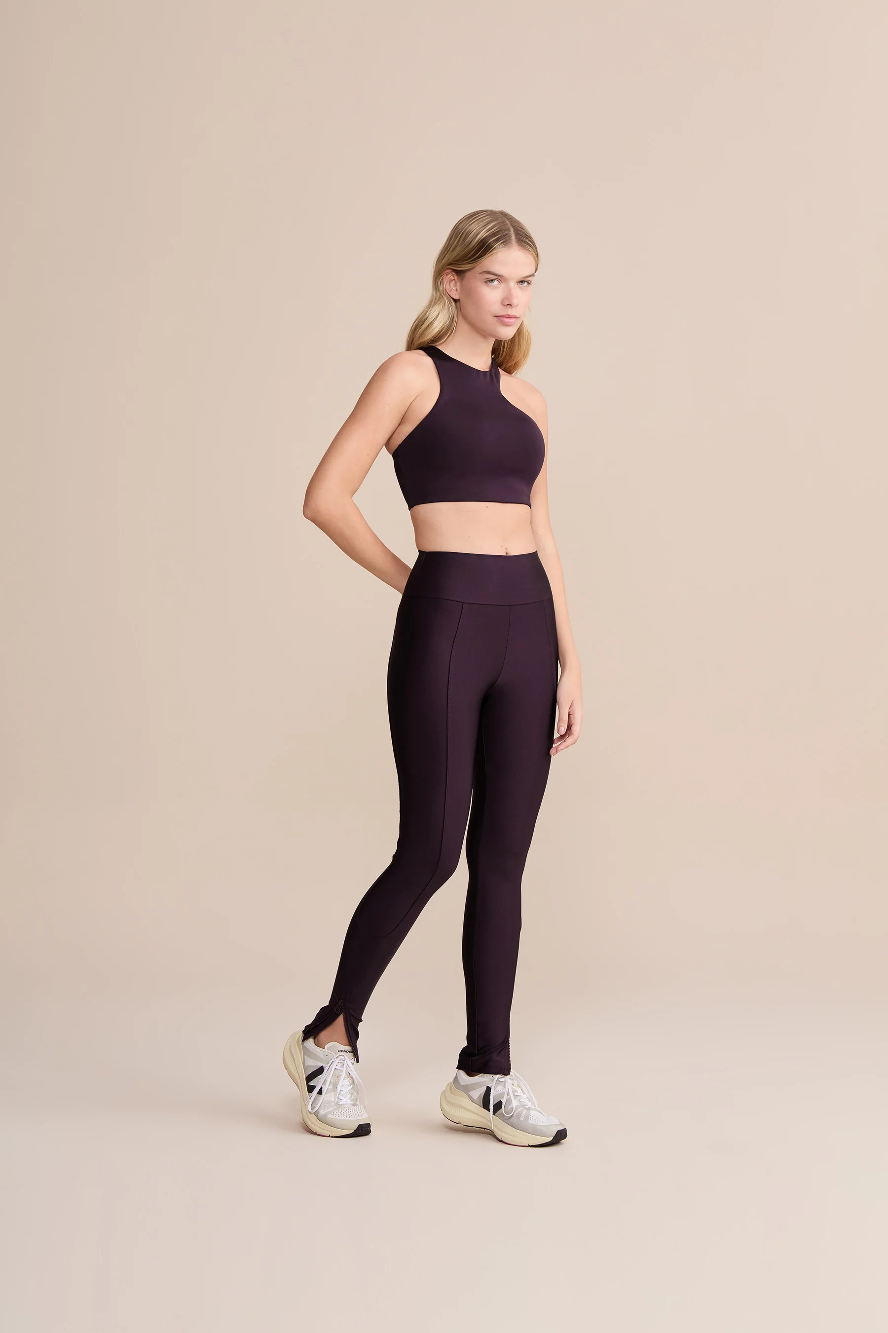 Sinuous Neoprene Shine Sports Bra - Image 2