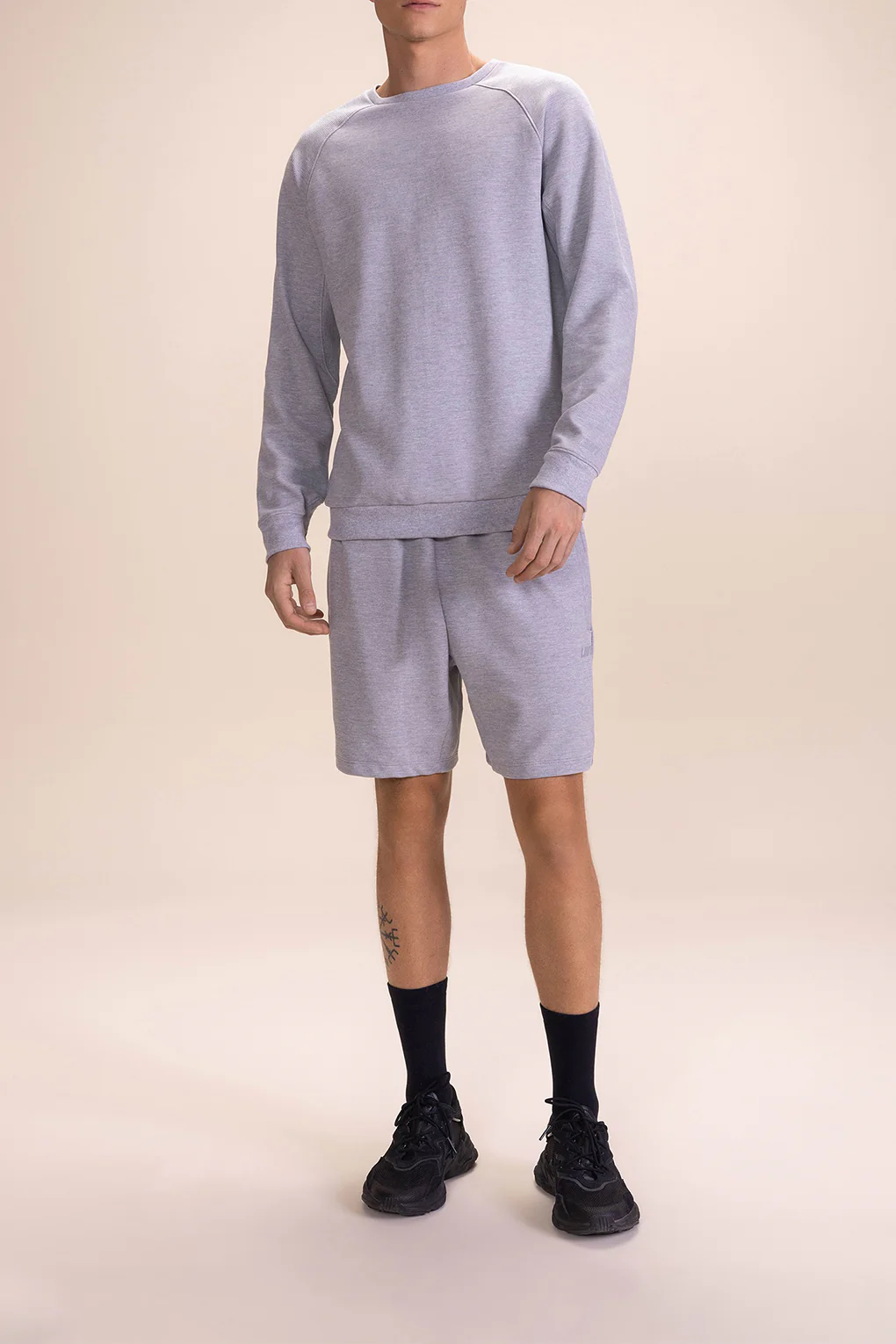 Sleek Men's Sweatshirt - Image 16