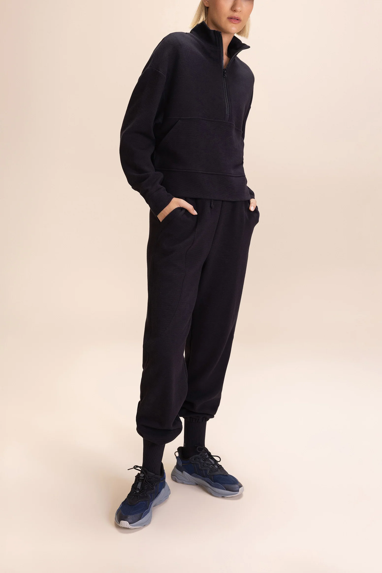 Sleek Pants - Image 3