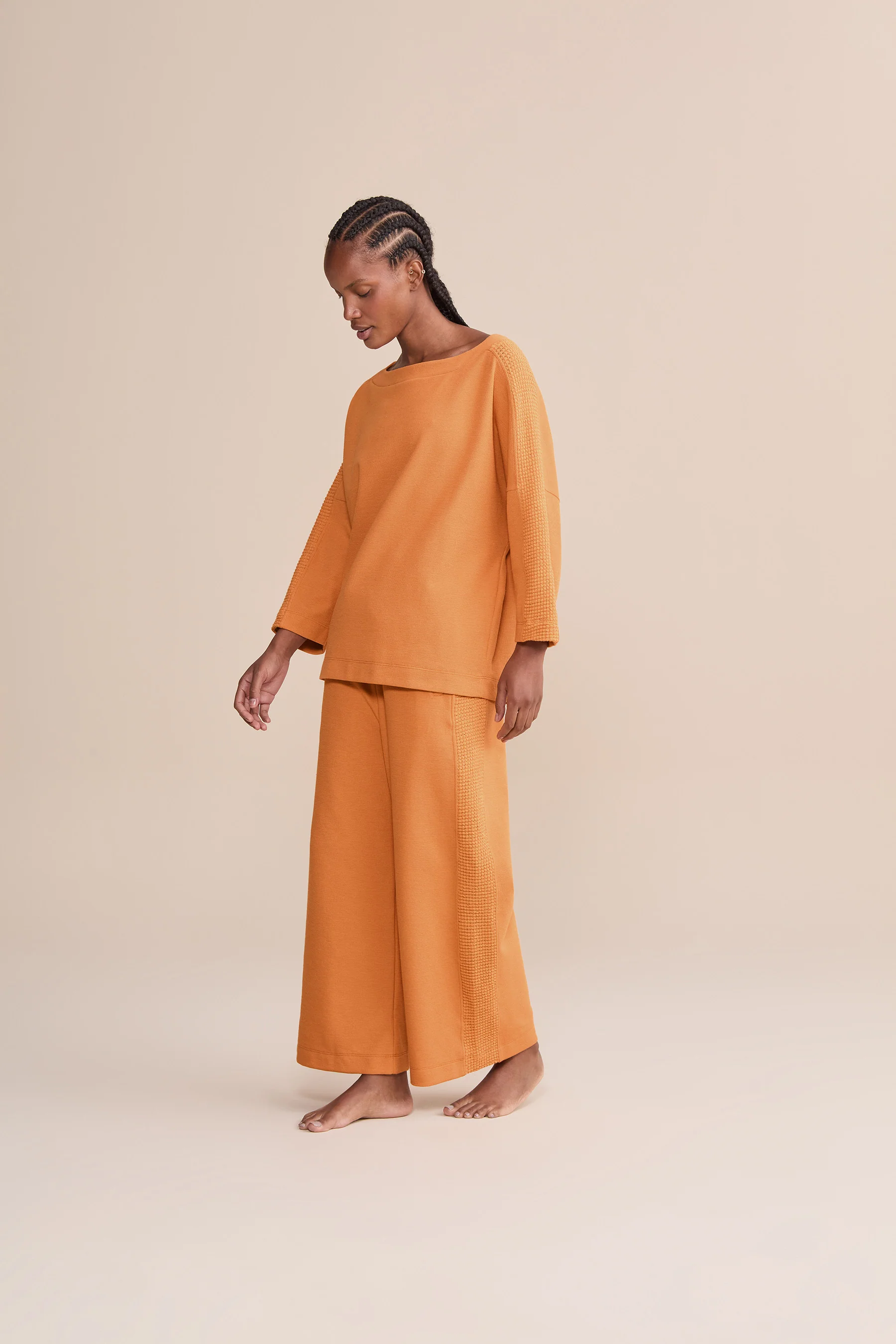 Splishy Soft Line Sweatshirt - Image 2