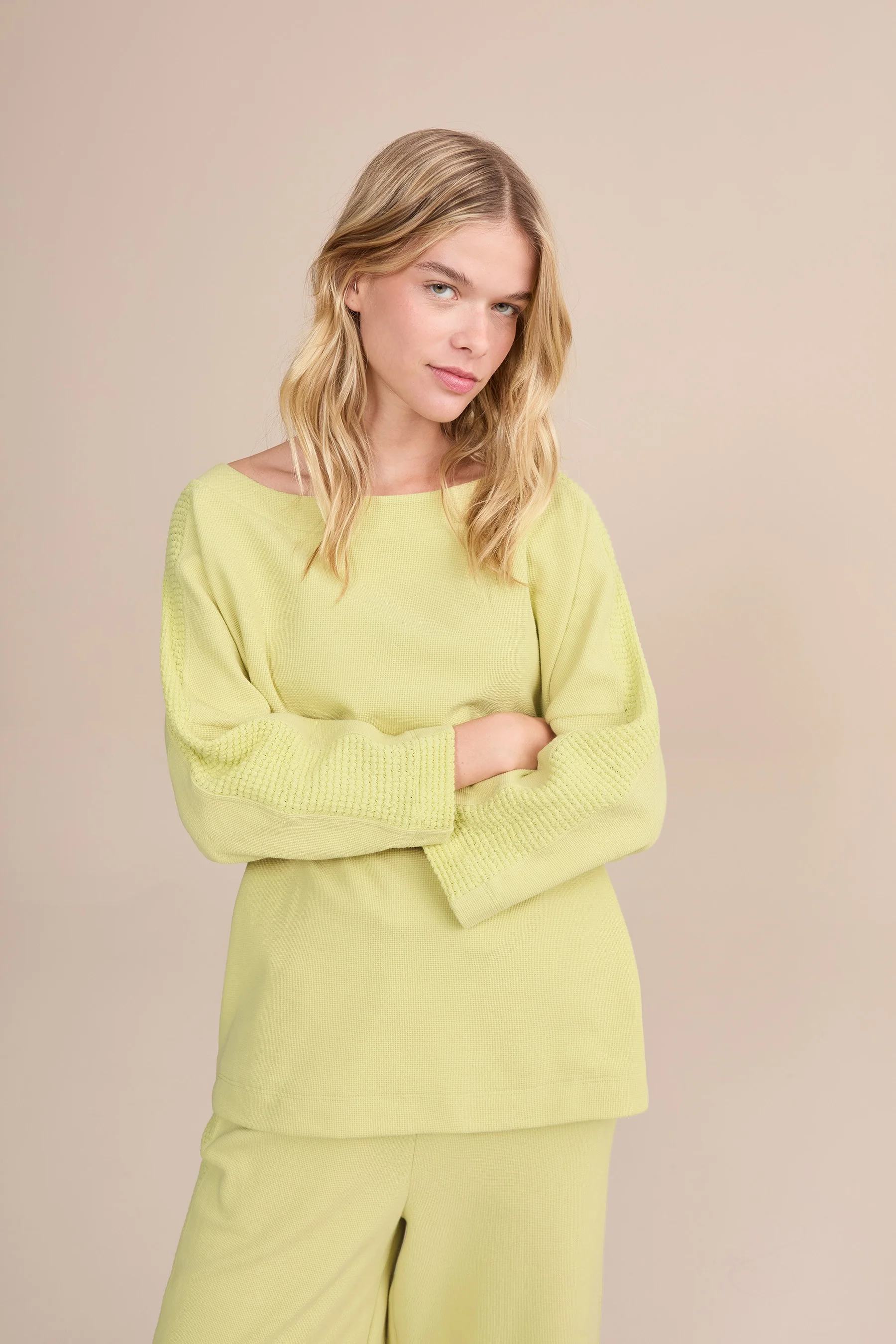 Splishy Soft Line Sweatshirt - Image 5