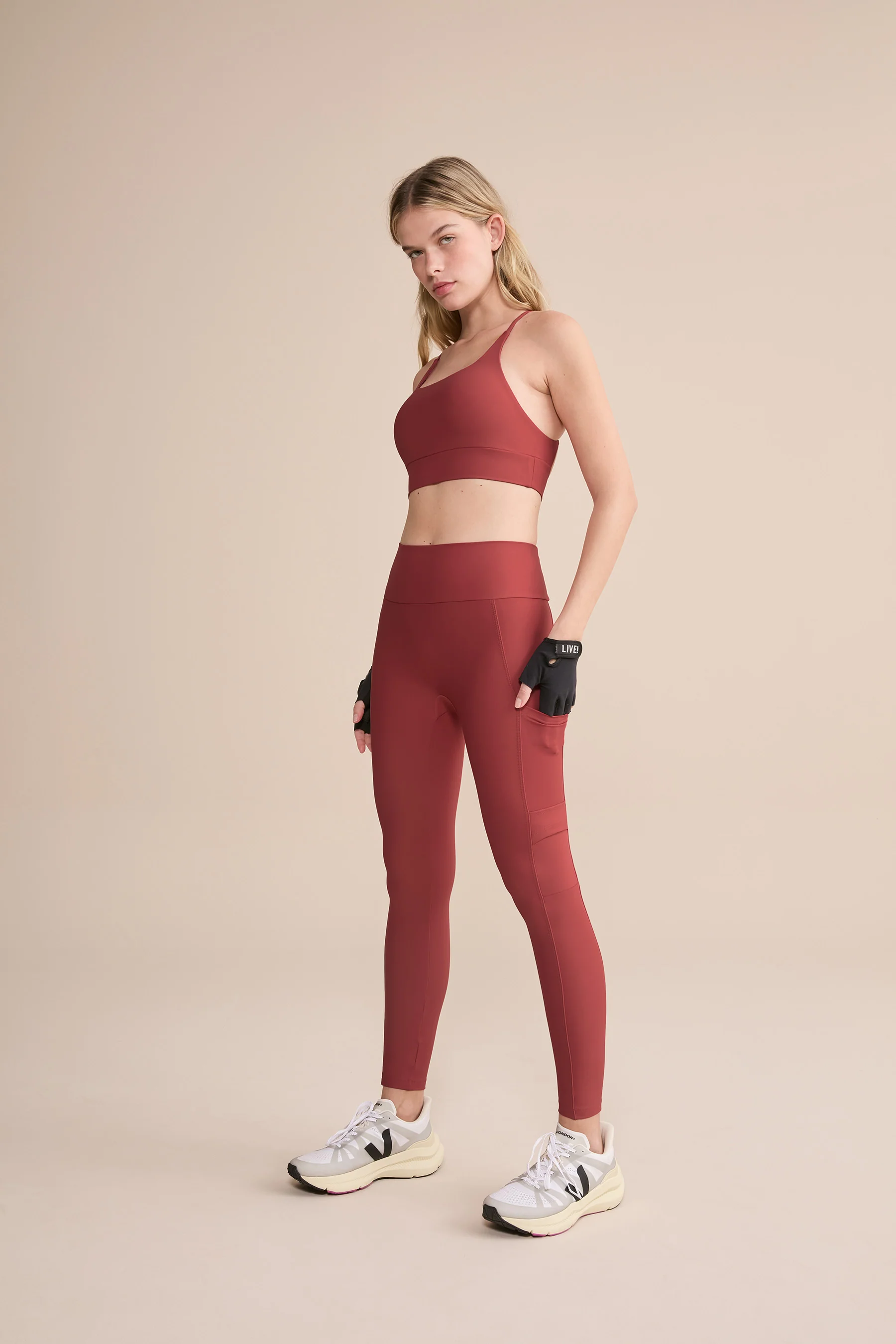 Hydefit Adaptiv Mesh Pocket Legging - Image 13