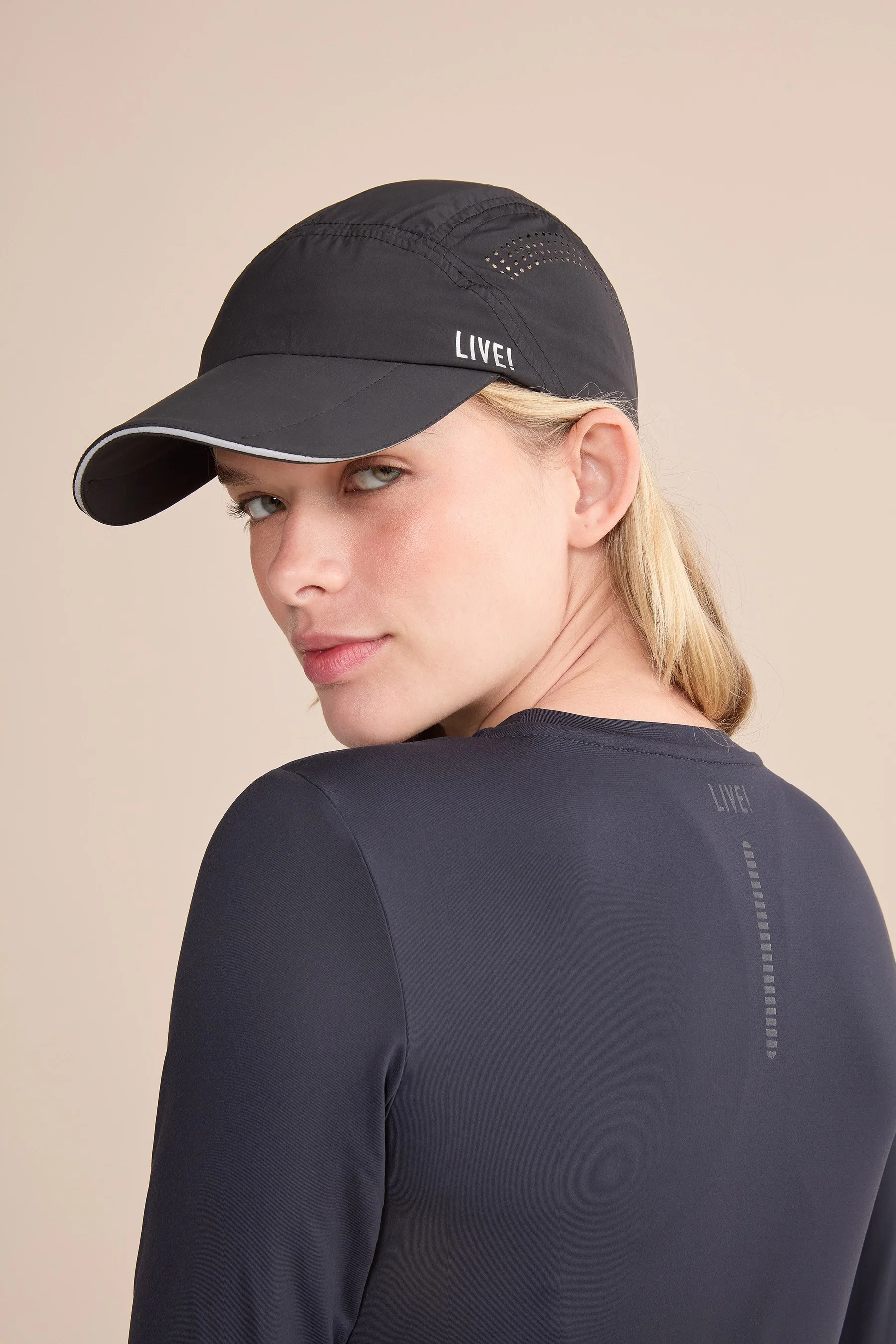 ThermoSkin Long Sleeve Tee - Image 2