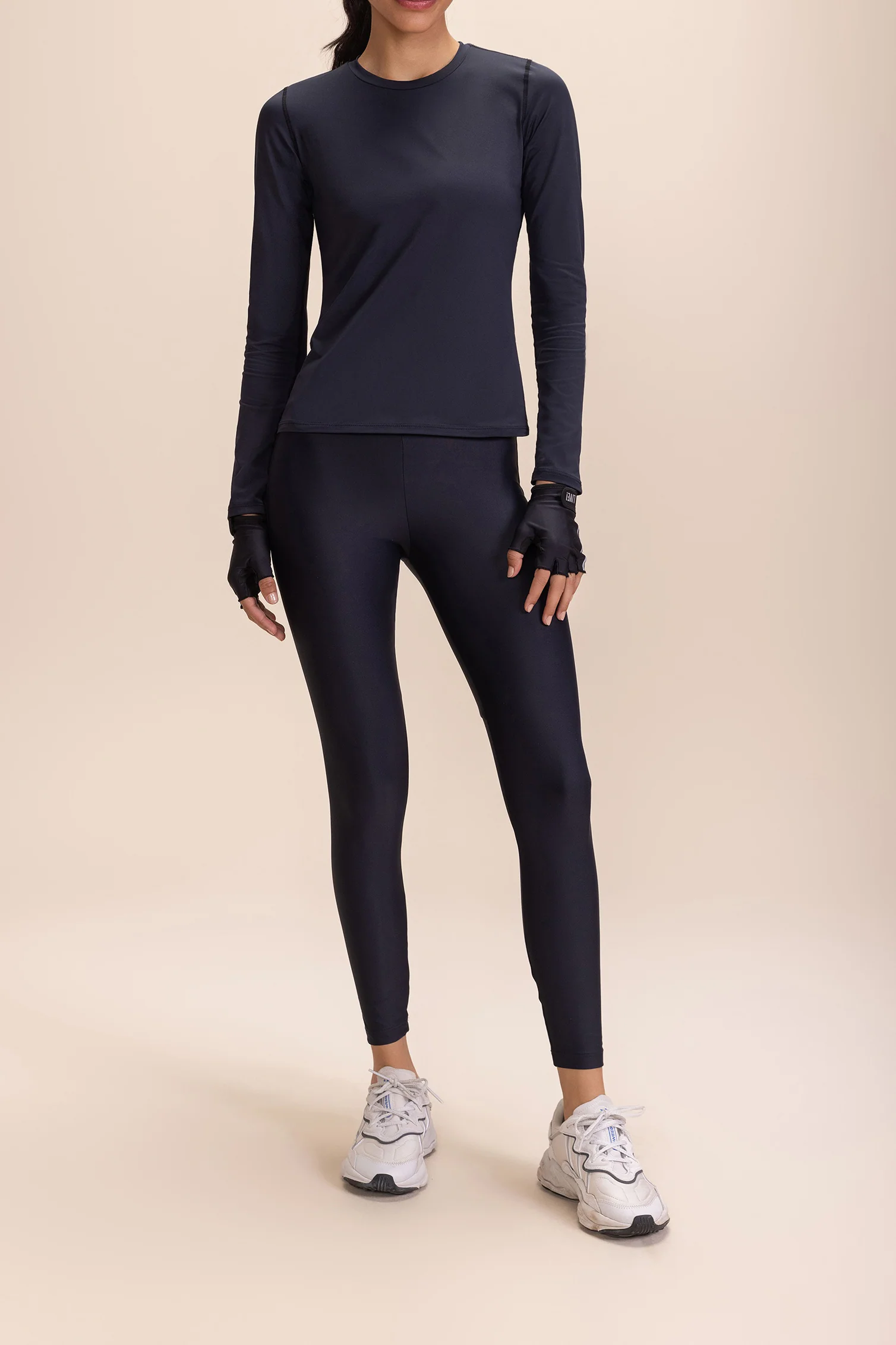 ThermoSkin Long Sleeve Tee - Image 4
