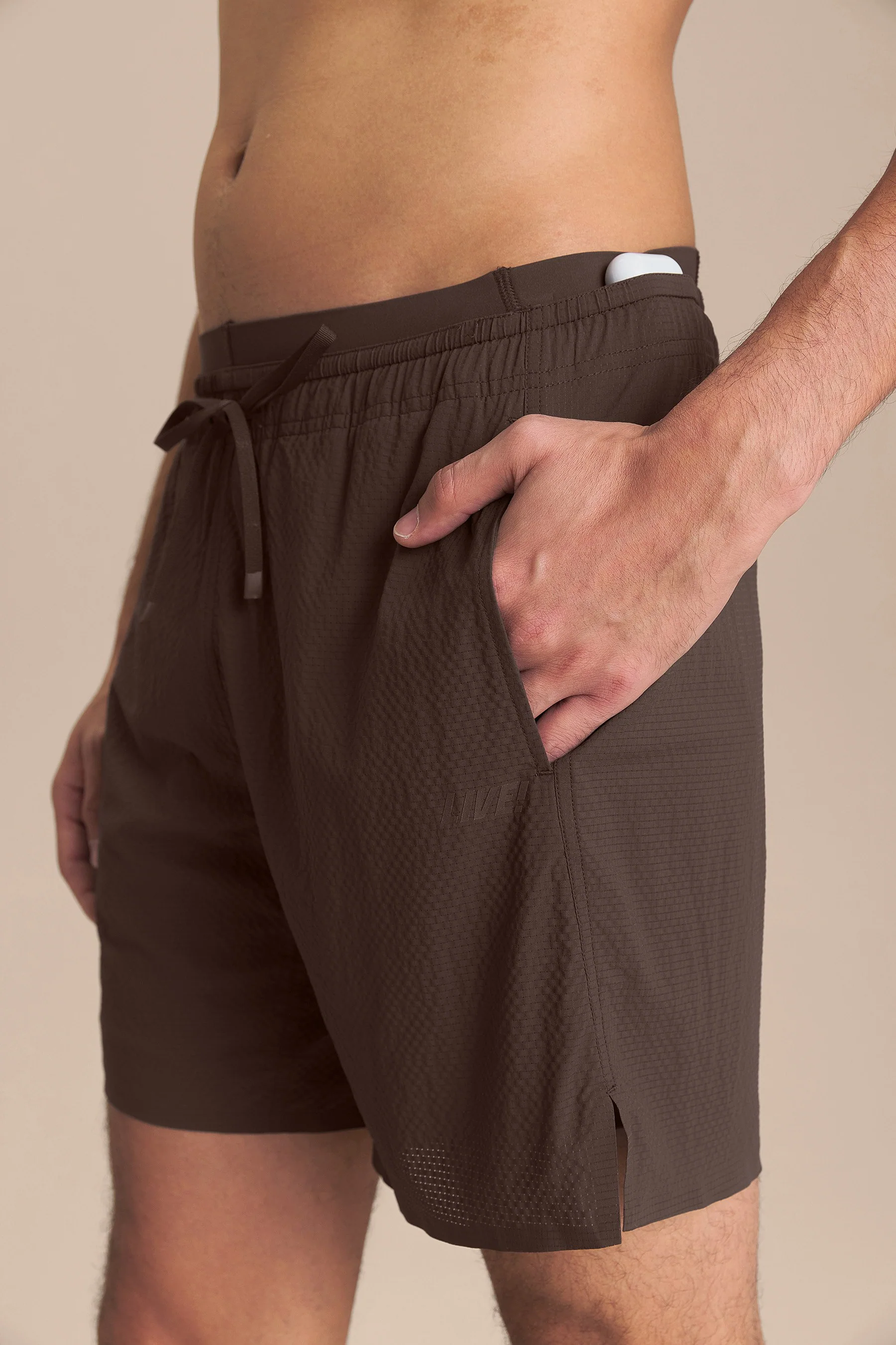 Training 7" Tech Squad Men Shorts - Image 32