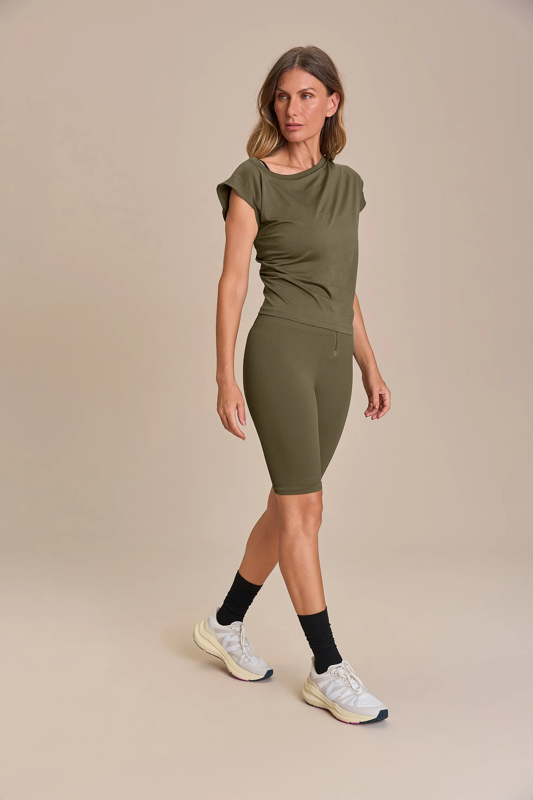 Twist Pima Slim T-Shirt - Image 3