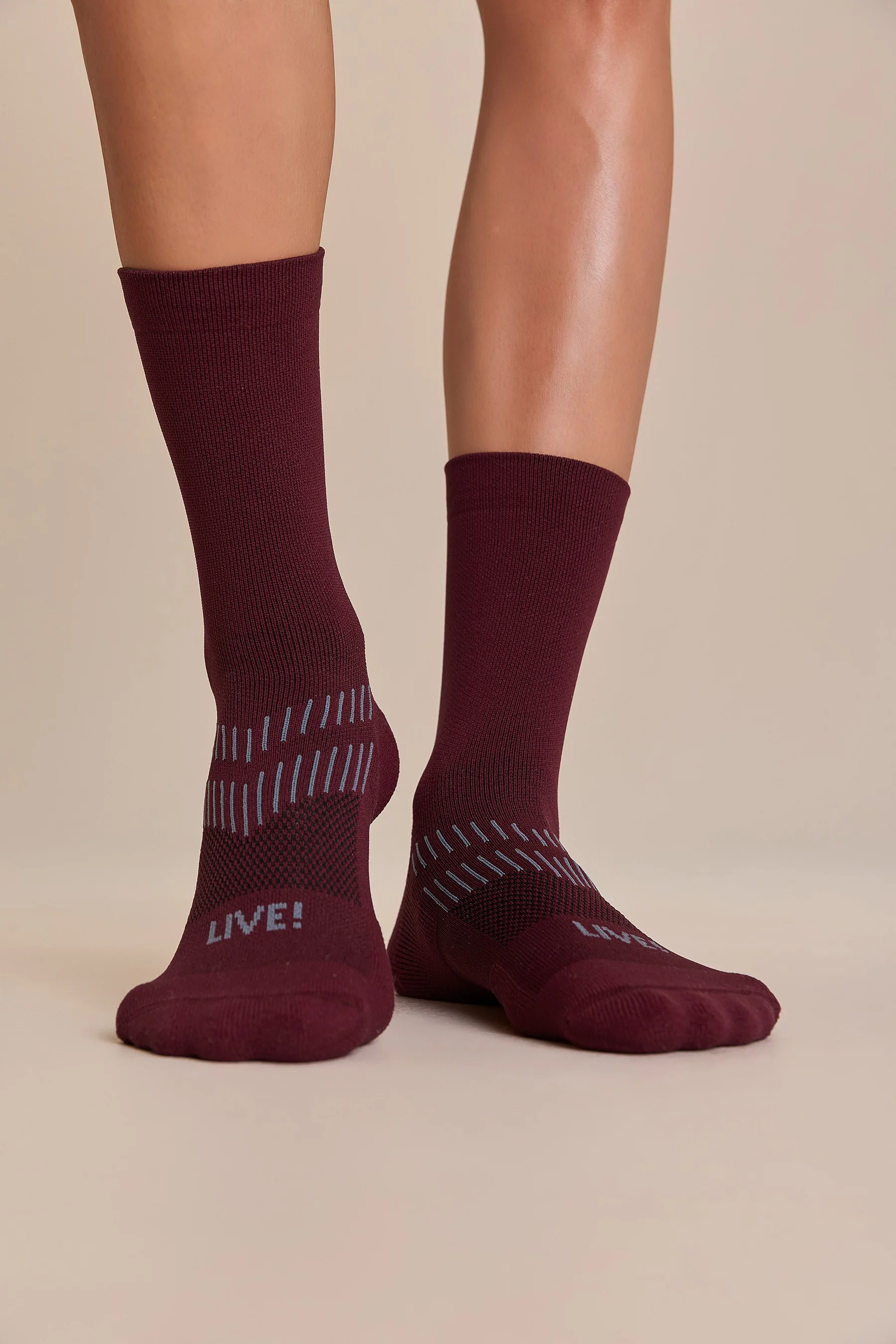 Unisex Reflex Run Long Socks - Image 4