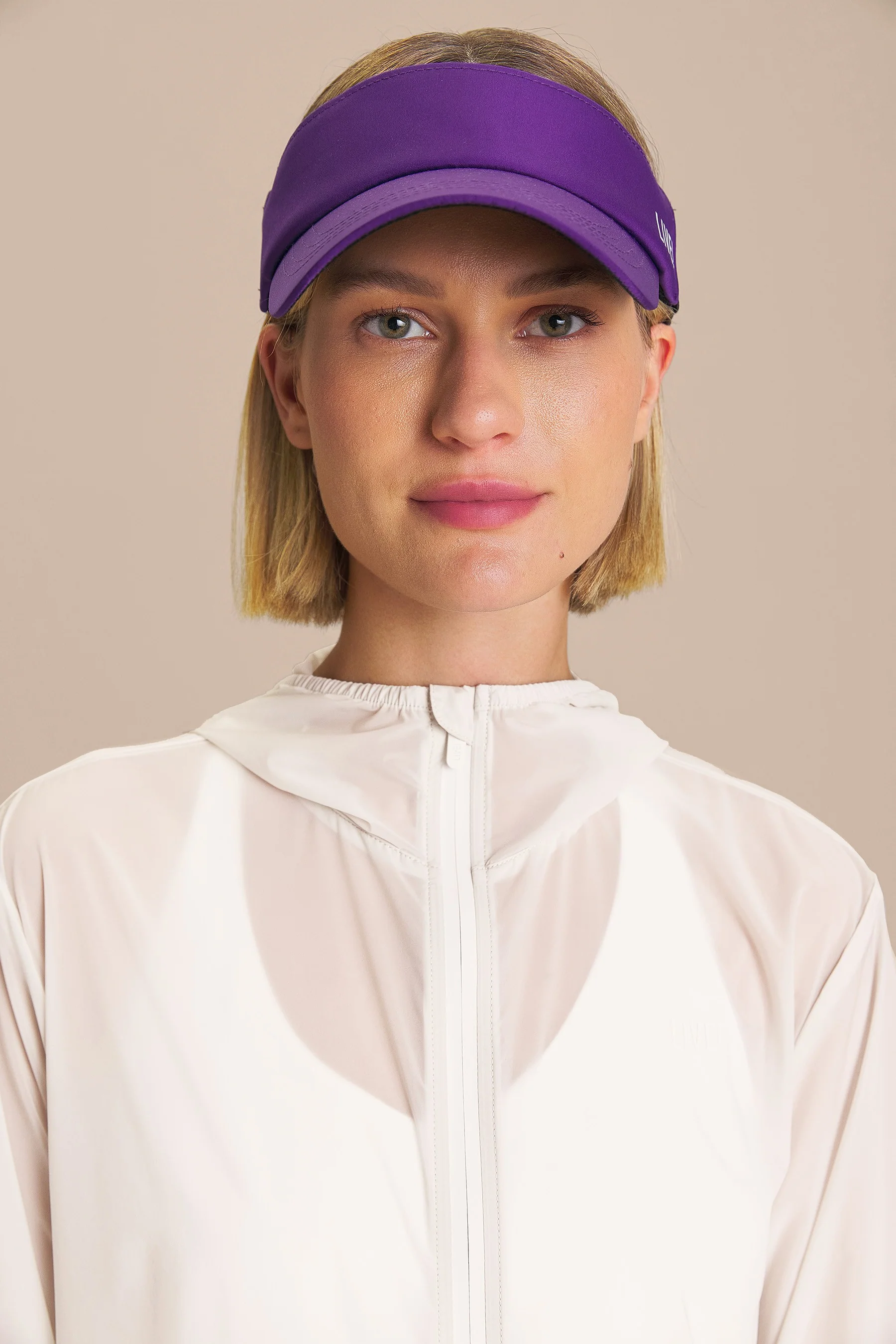 Unisex Speed Run Visor - Image 13