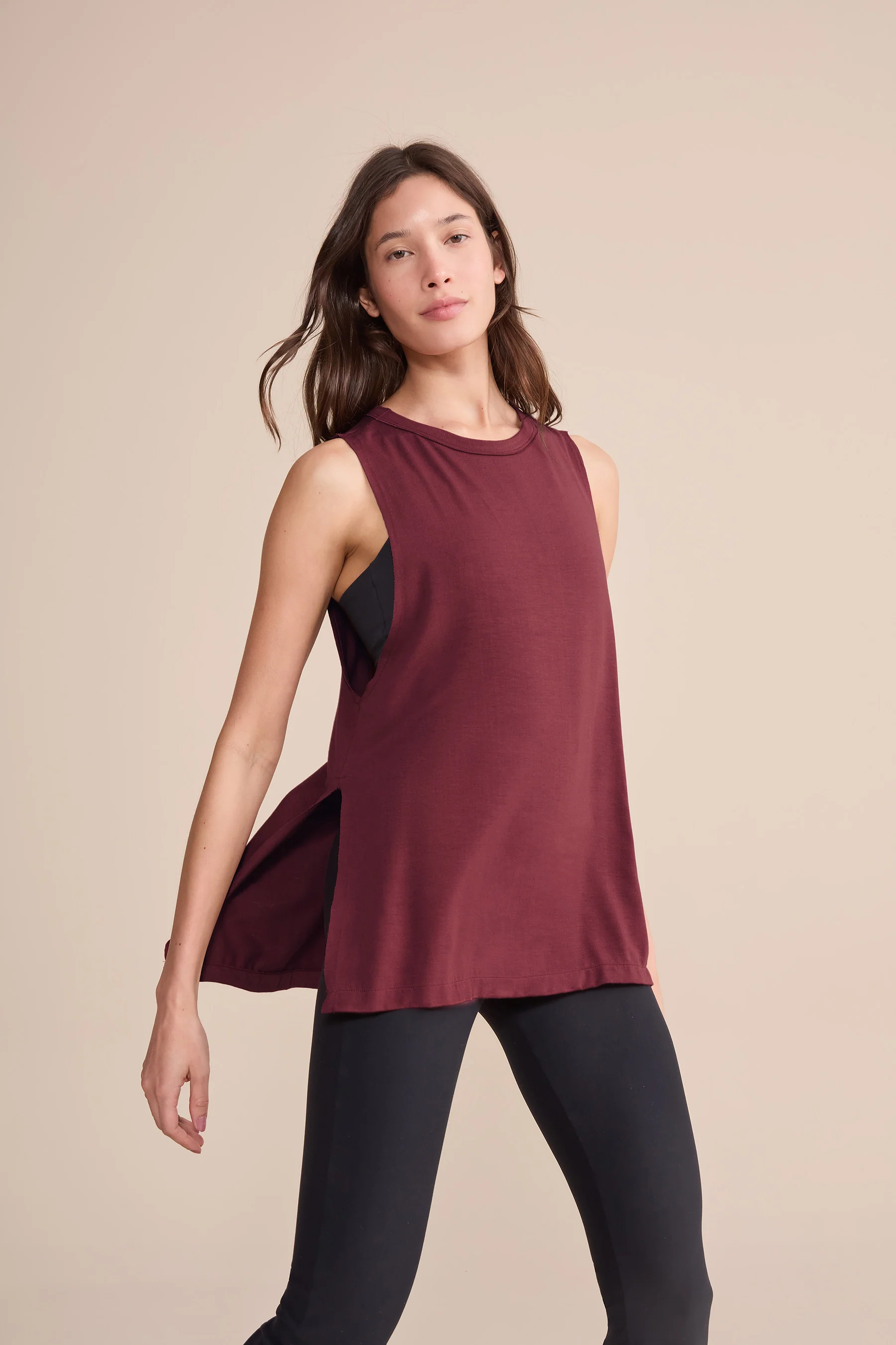 Visco Heart Long Tank Top - Image 7