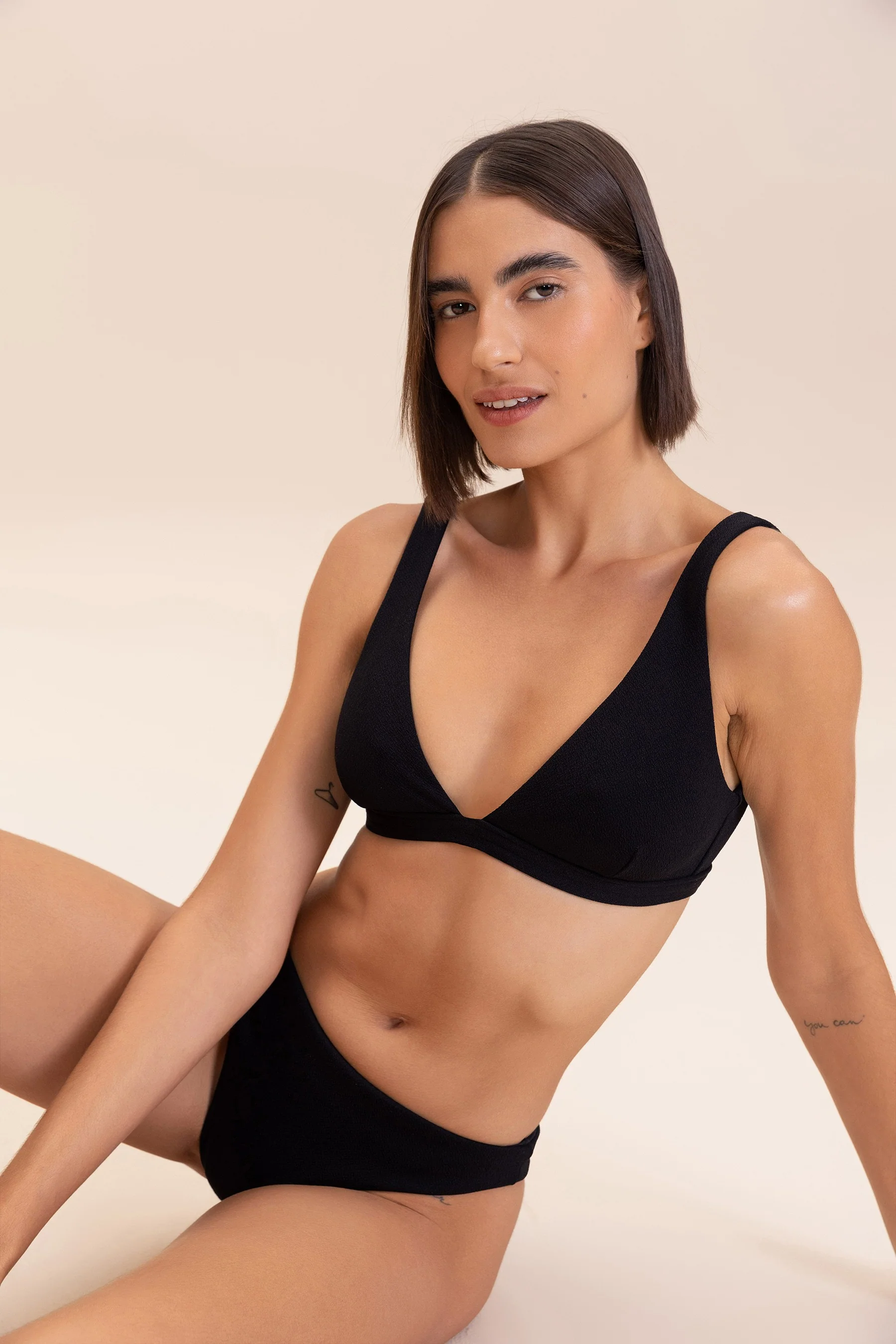 Wavy Triangle Bikini Top - Image 4
